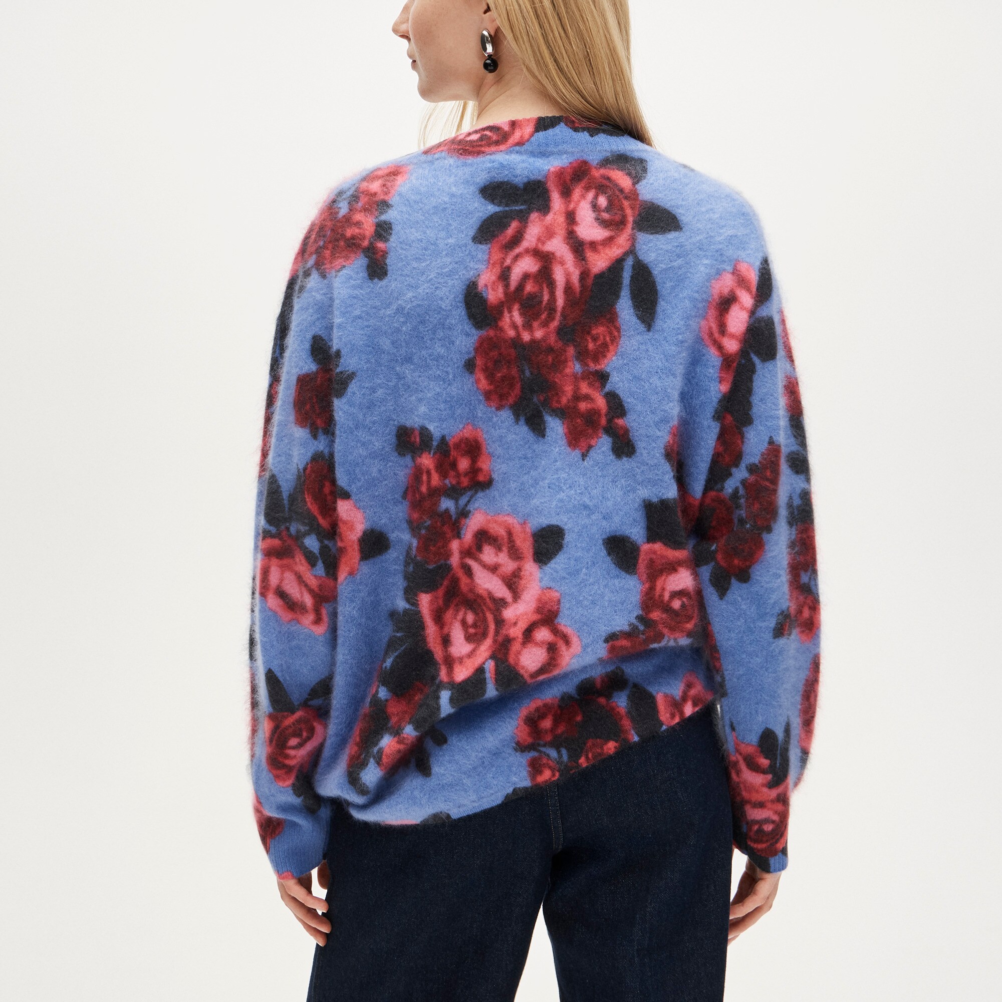 Brushed cashmere relaxed V-neck sweater in floral print