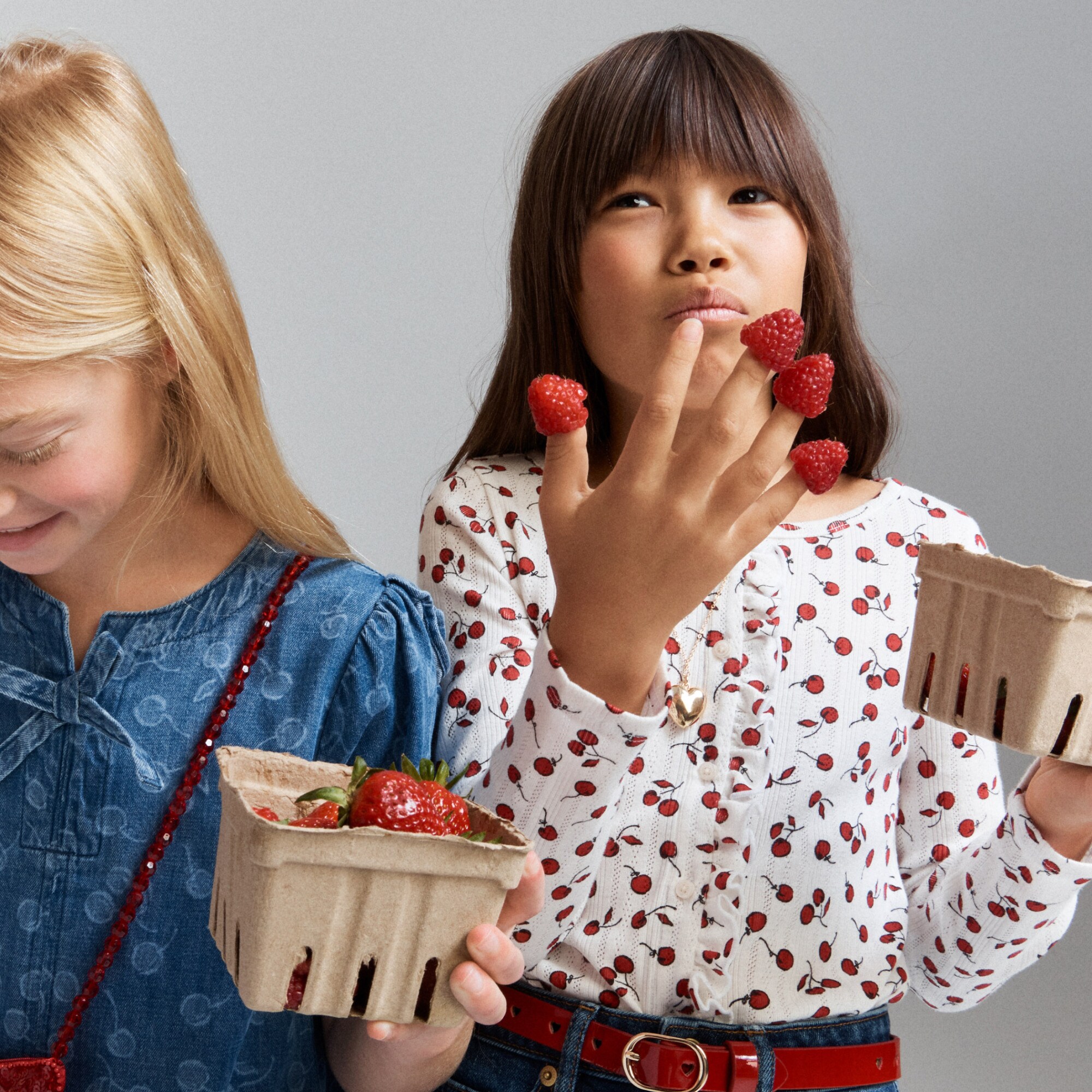  Girls' pointelle-knit cardigan top