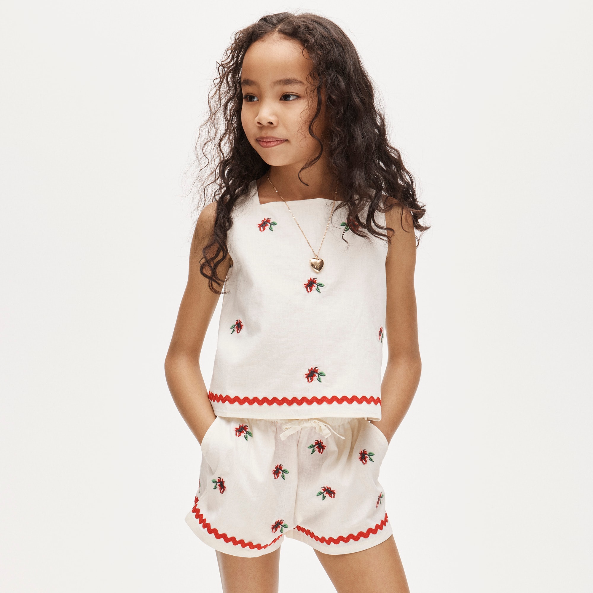 Girls' embroidered floral top in linen blend