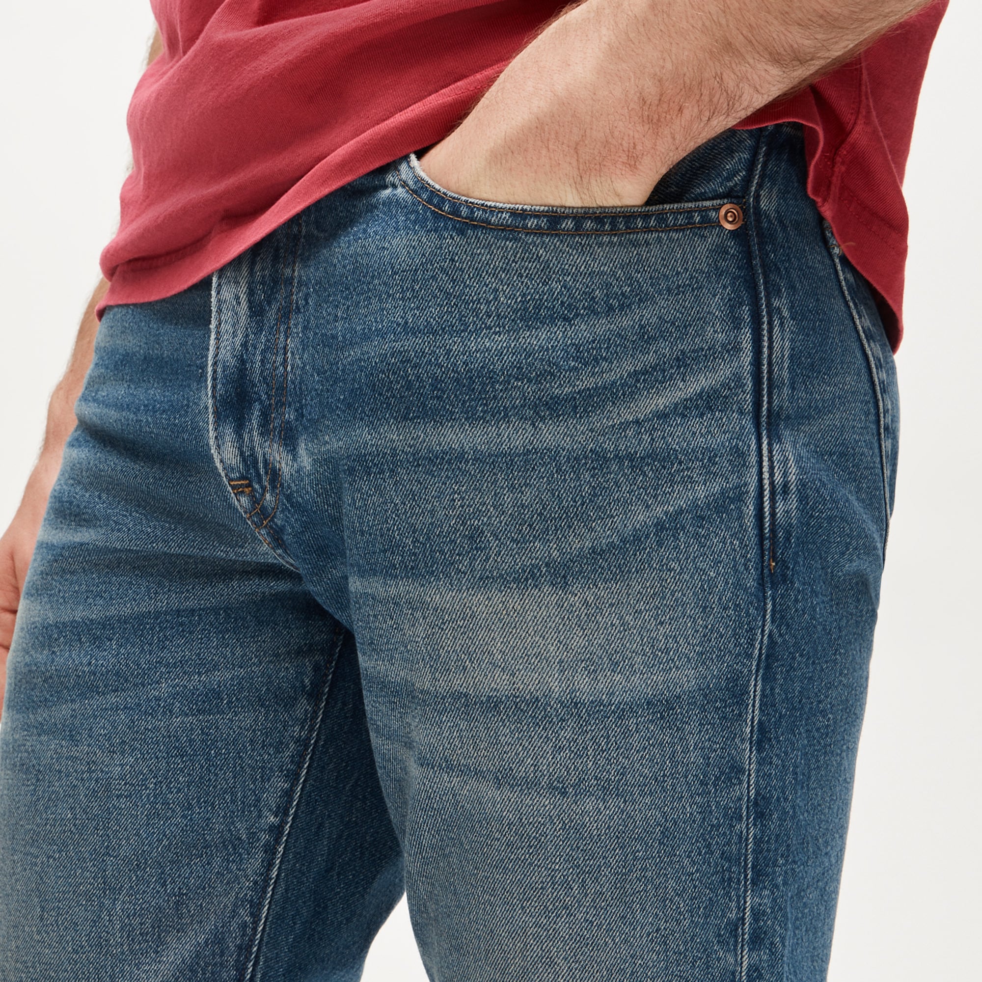 770™ Straight-fit jean in vintage medium wash