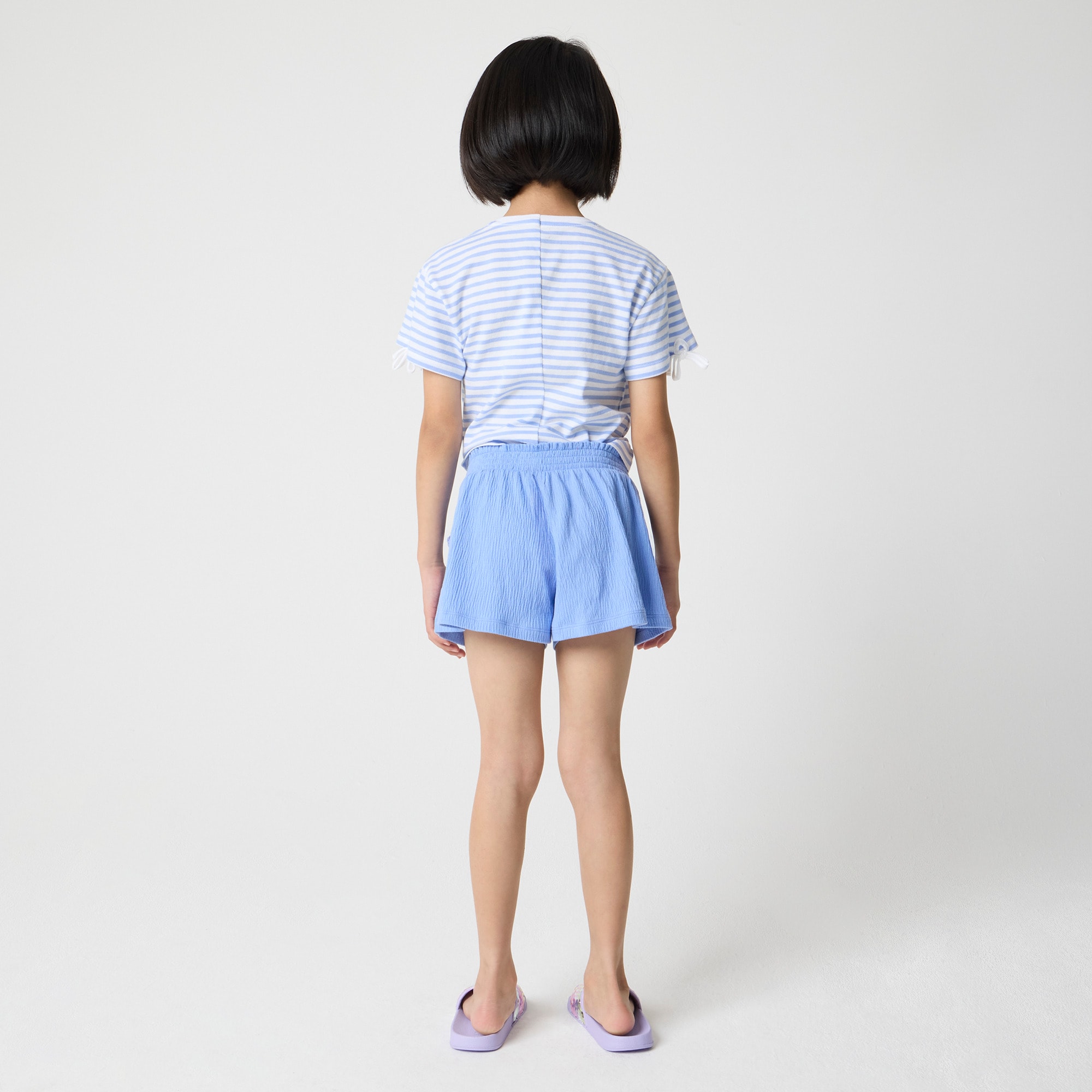 Girls' crinkle-knit short