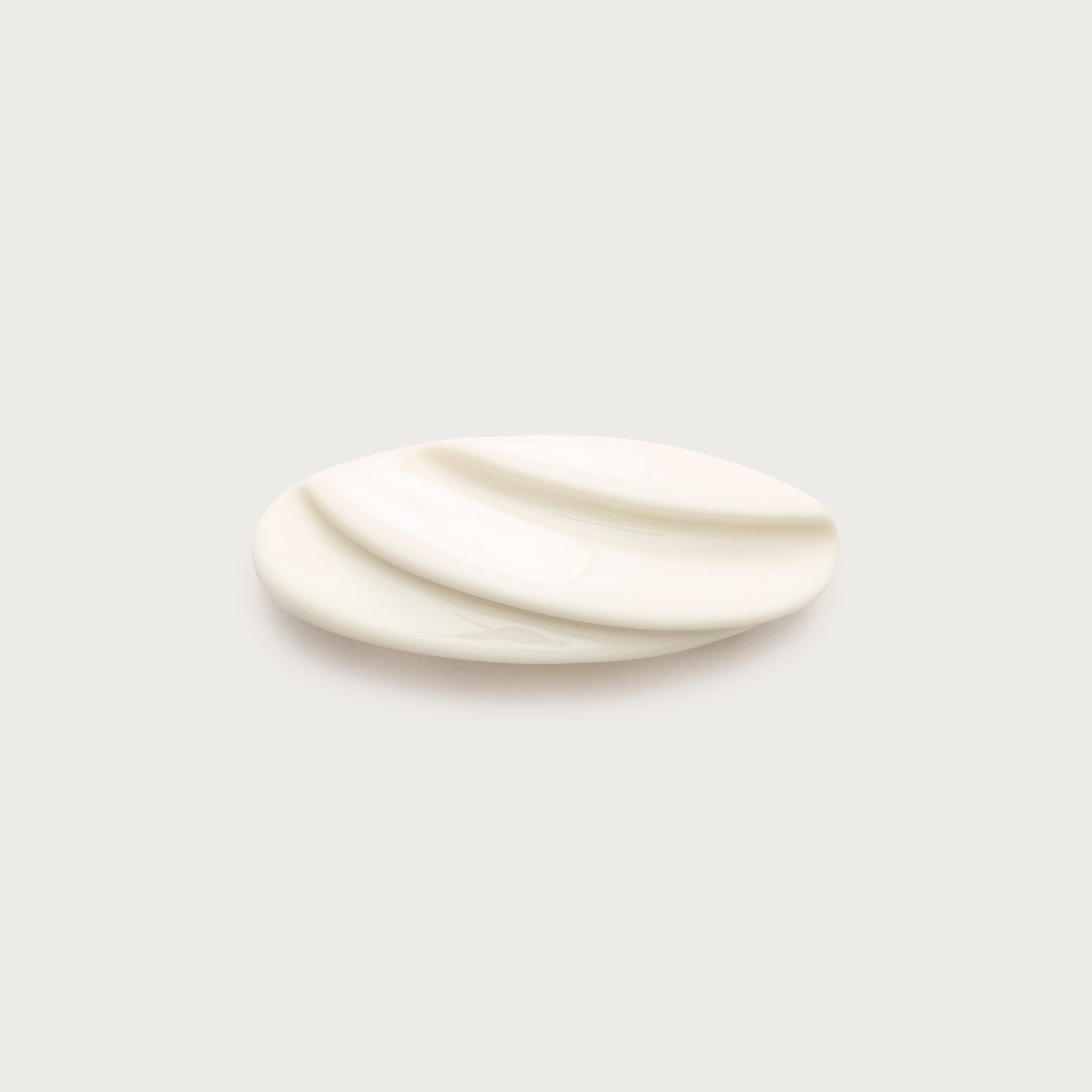 Textured oval hair clip
