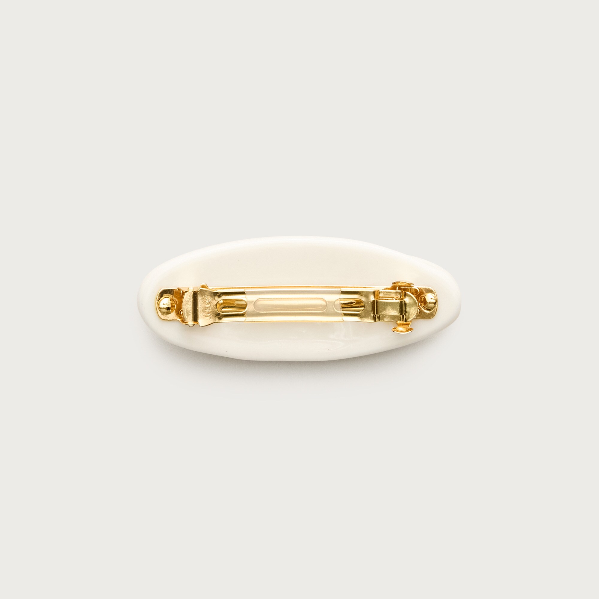 Textured oval hair clip