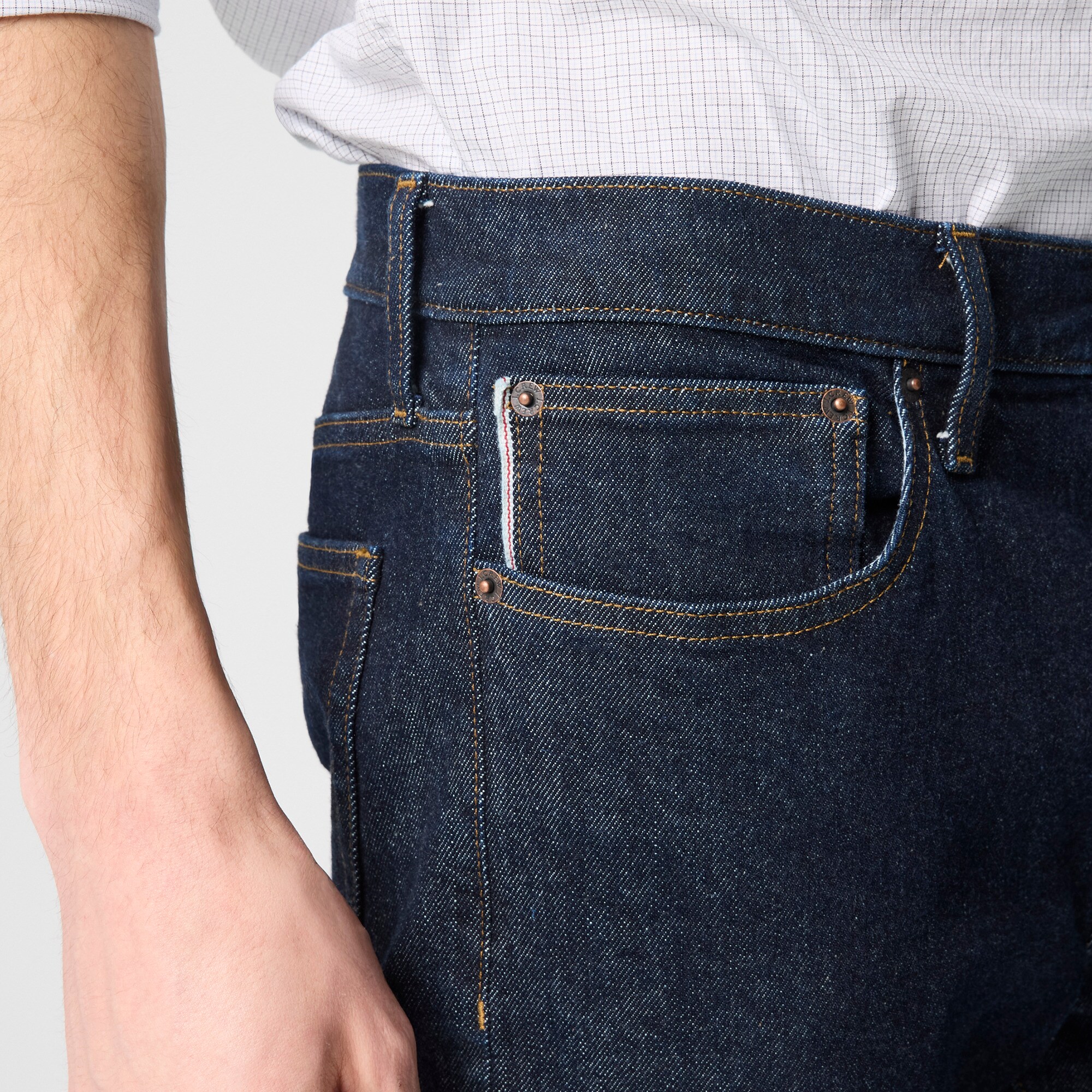 Straight-fit selvedge jean in signature flex