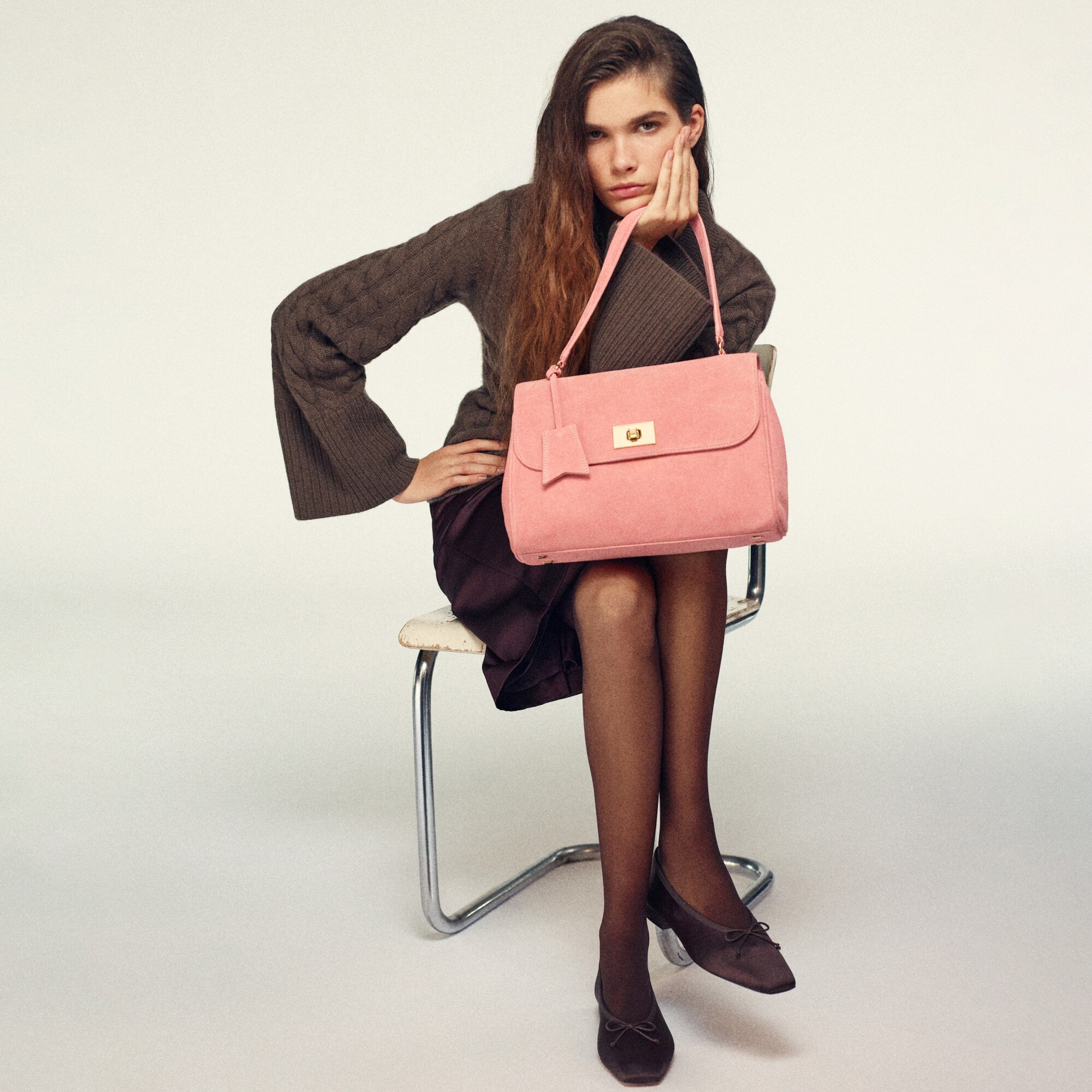Evie shoulder bag in suede