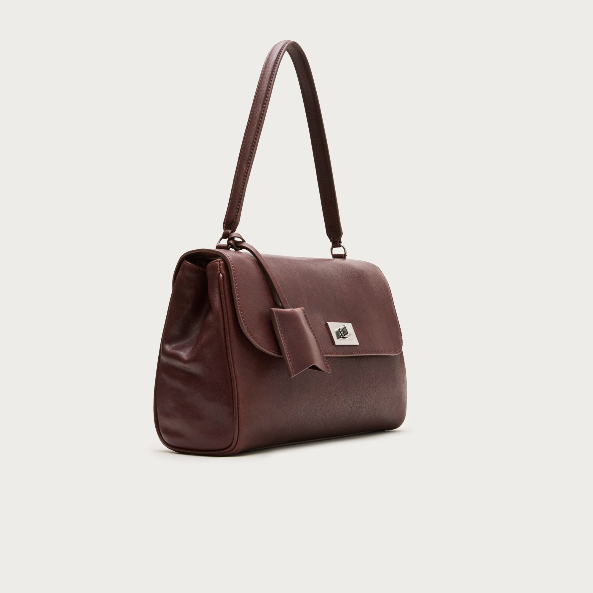 Evie shoulder bag in leather