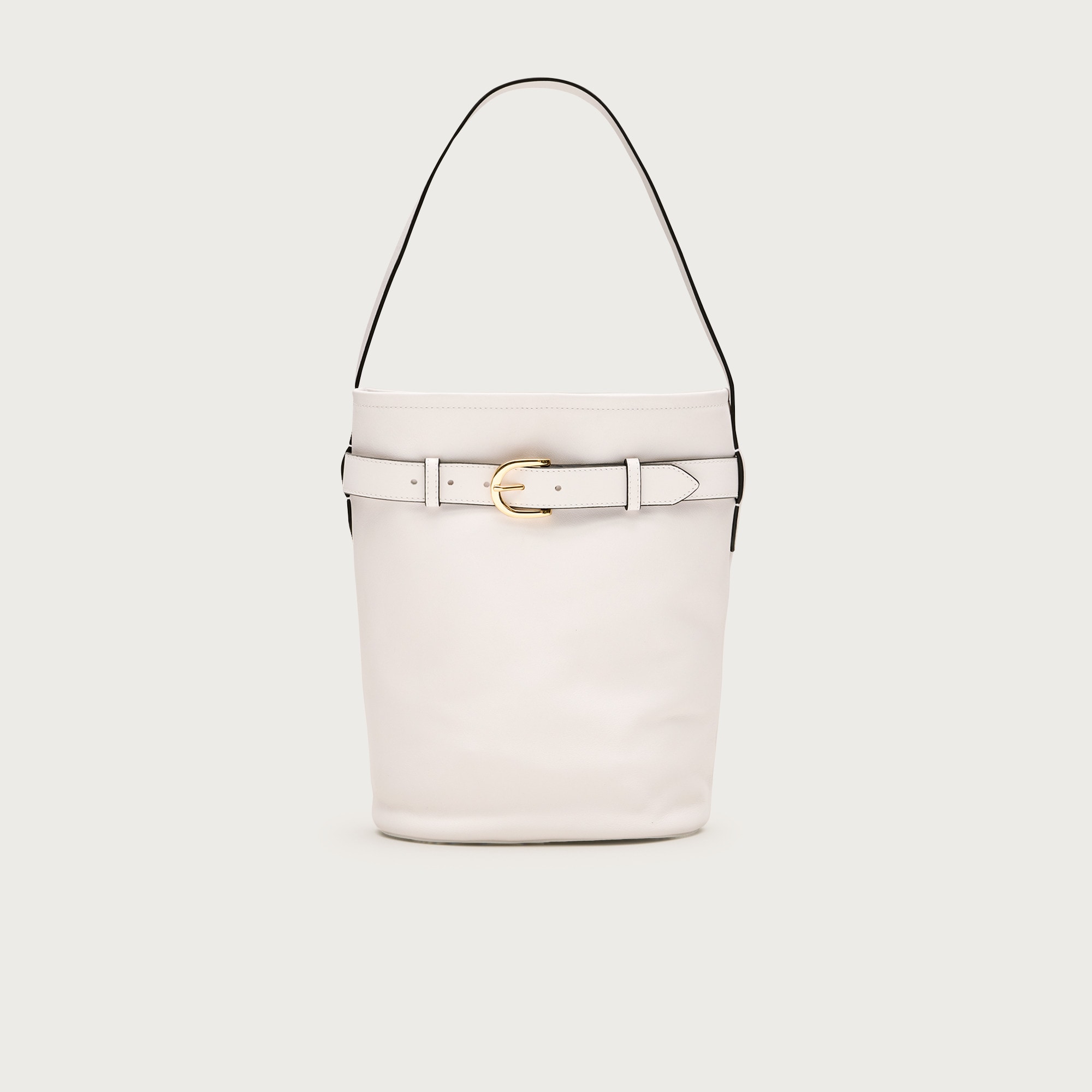 Berkeley belted bucket bag in leather