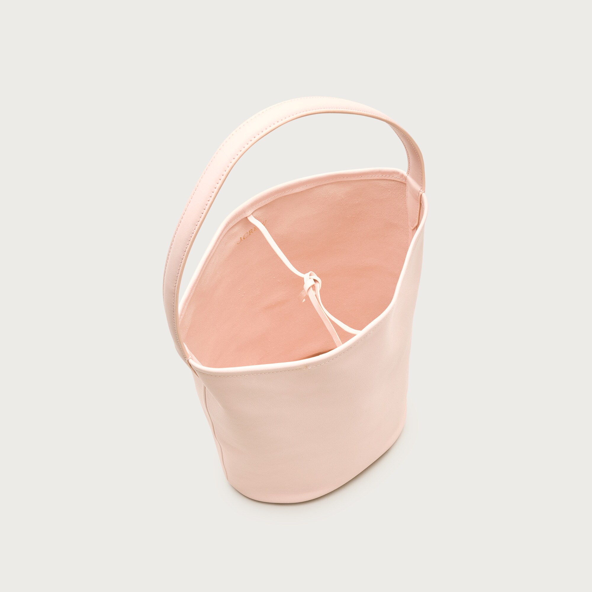 Berkeley bucket bag in leather