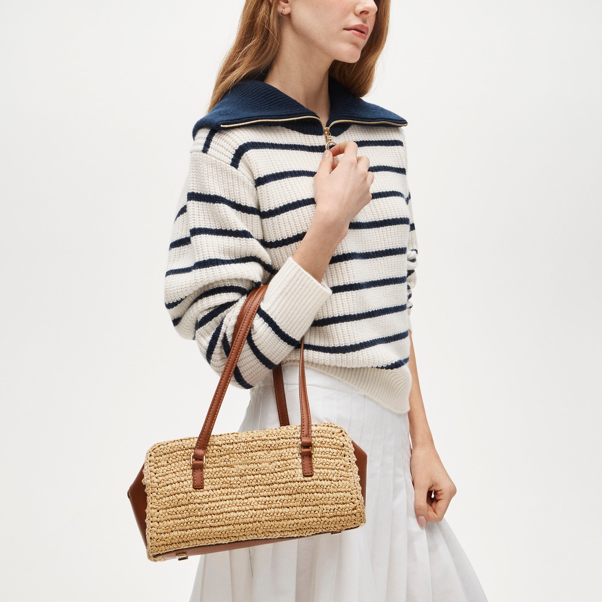 Delphine handknotted shoulder bag in straw