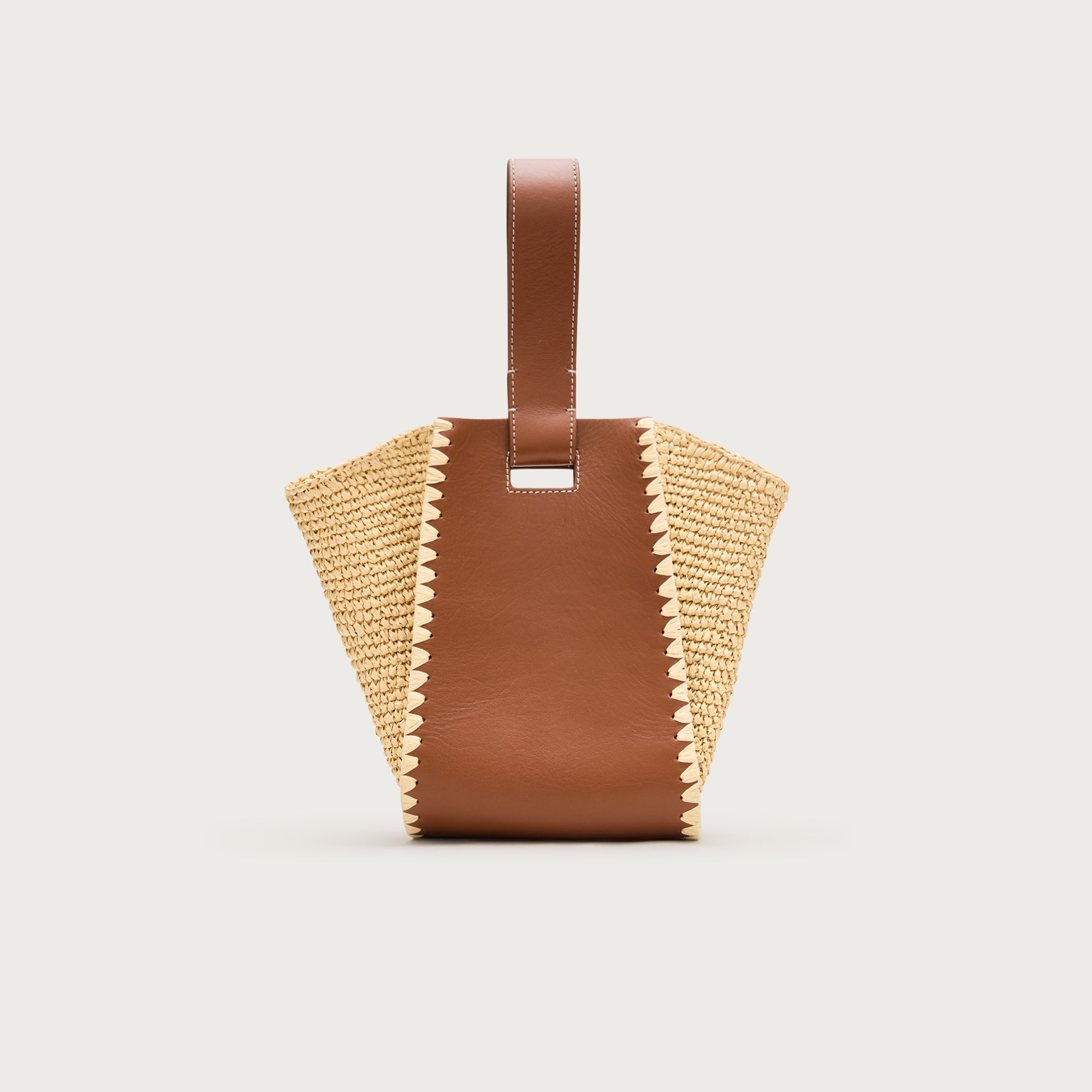 Top-handle bag in handknotted straw and leather