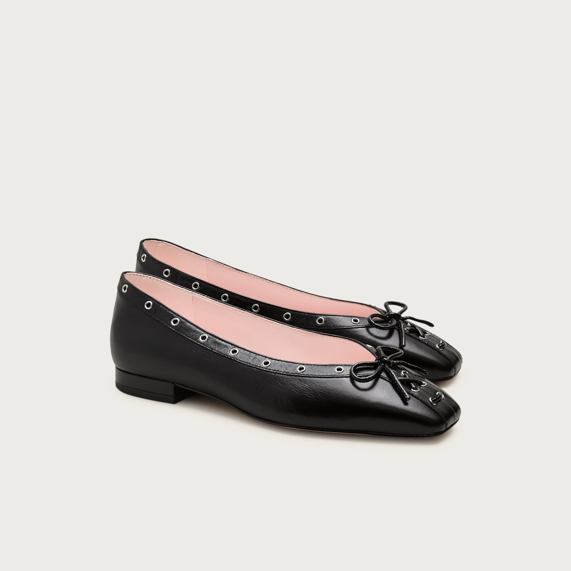 Sophie grommet ballet flats in Italian leather