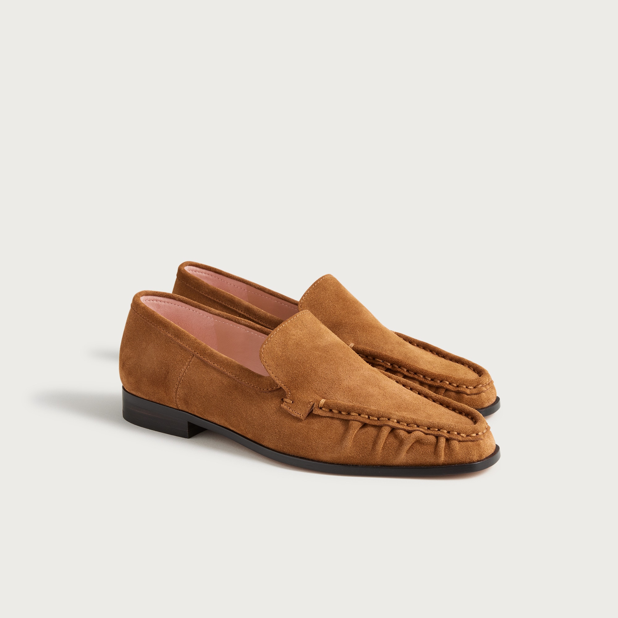 Classic loafers in suede