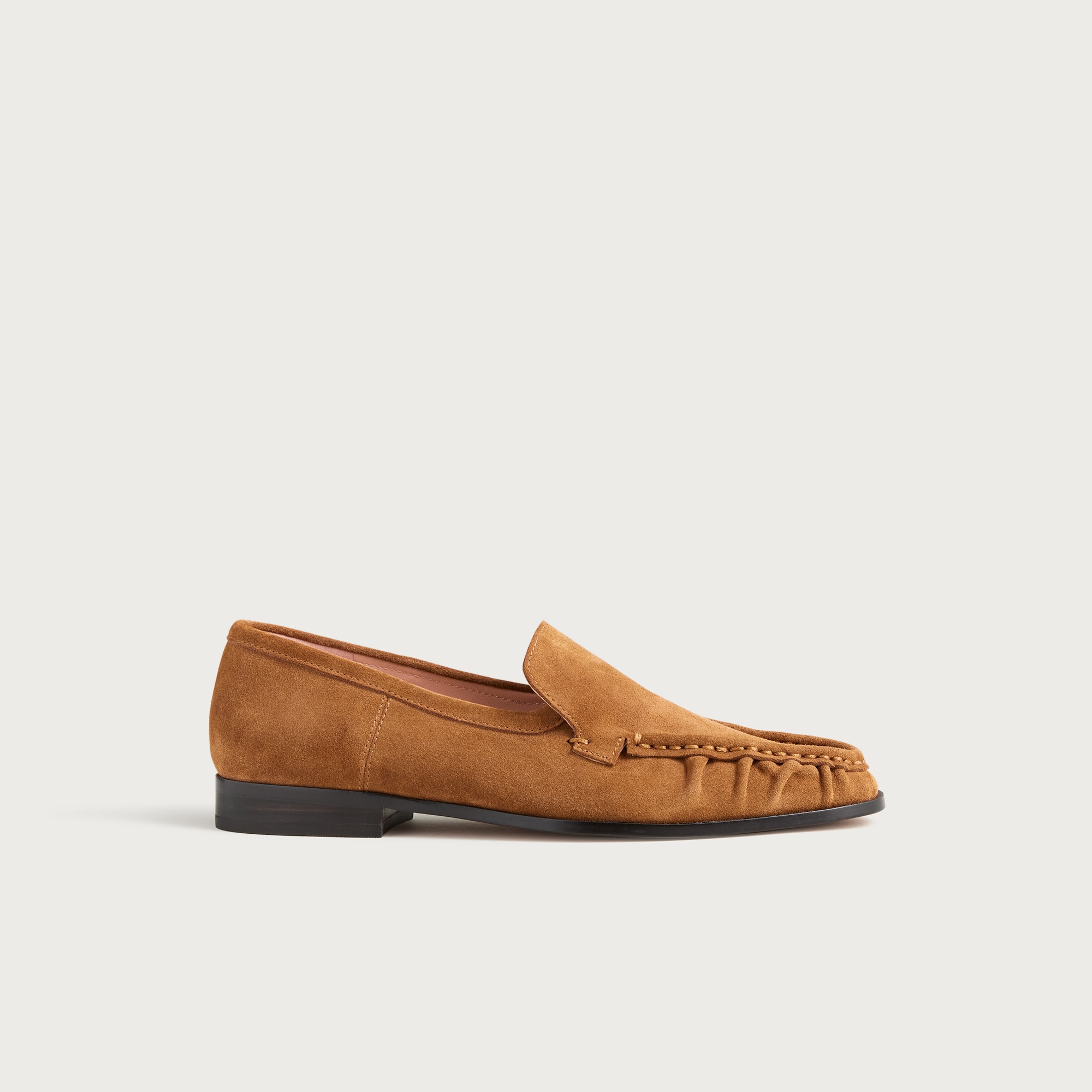 Classic loafers in suede
