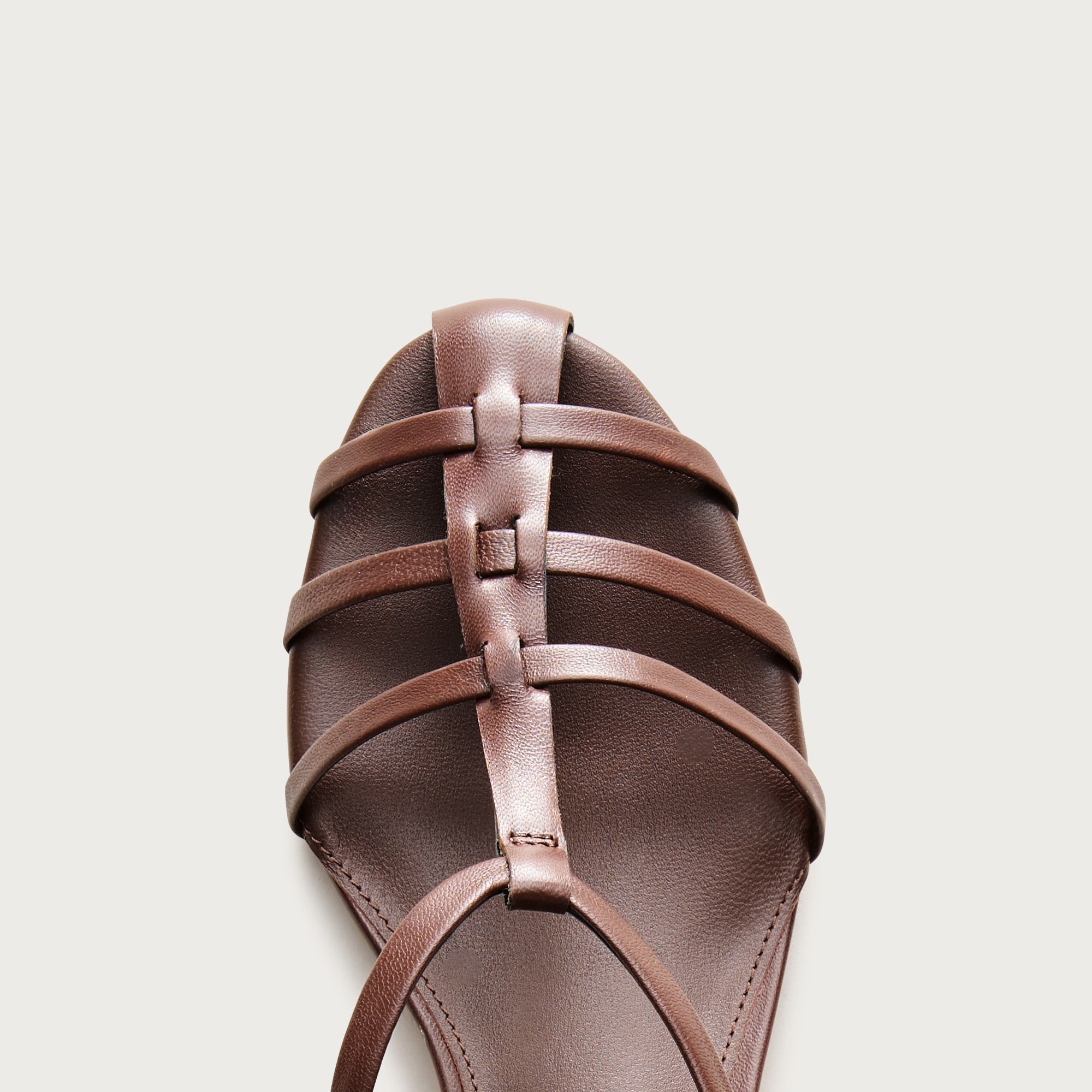 Cage-toe kitten heels in leather