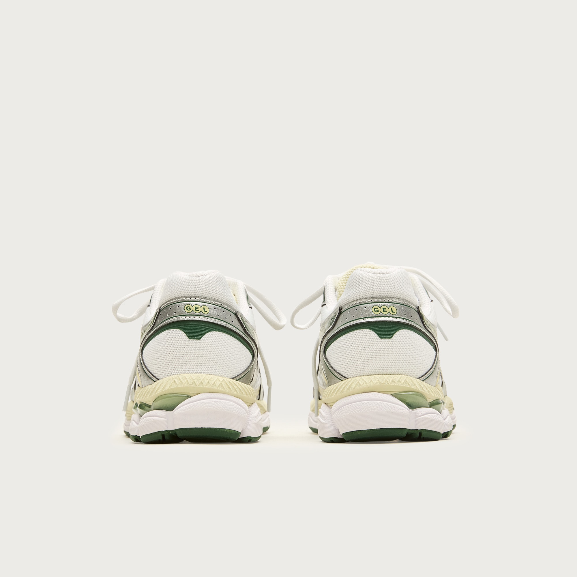 ASICS® GEL-CUMULUS® 16 sneakers