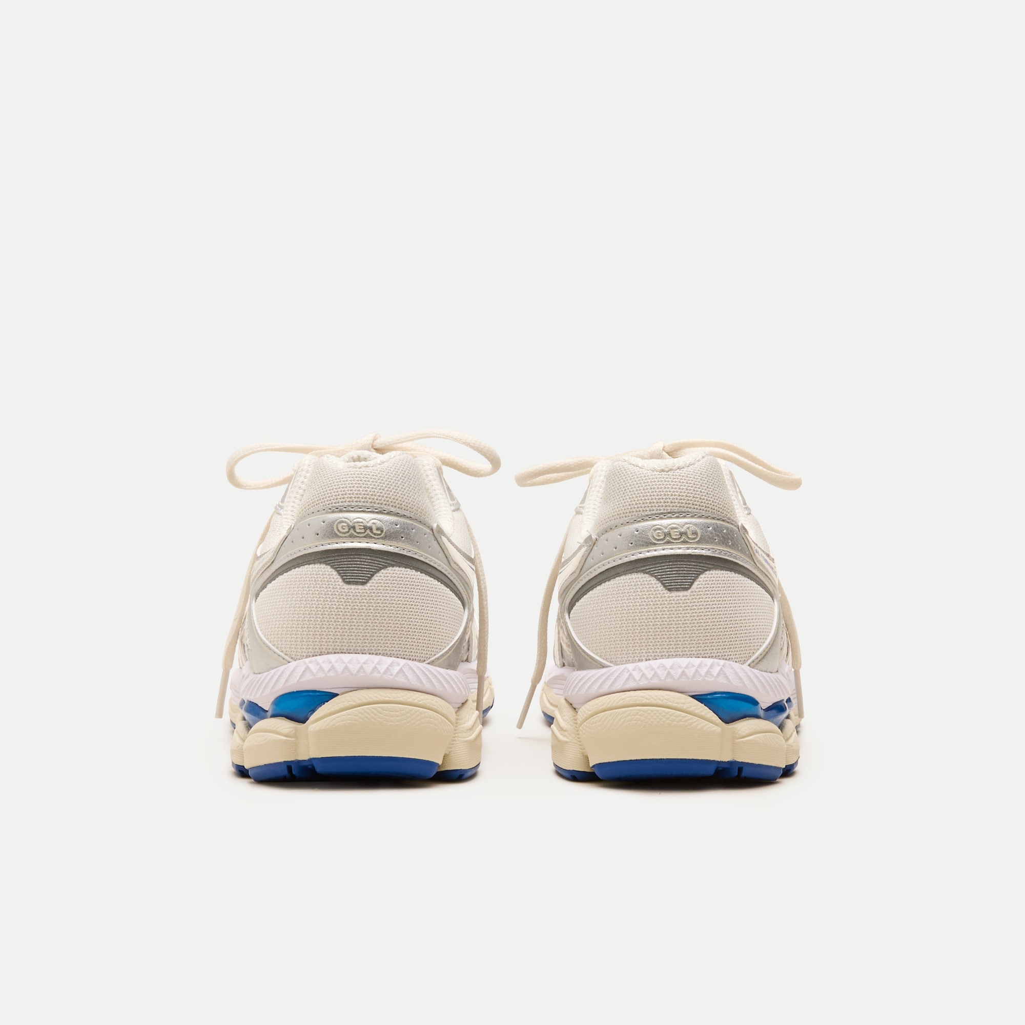 ASICS® GEL-CUMULUS 16 sneakers