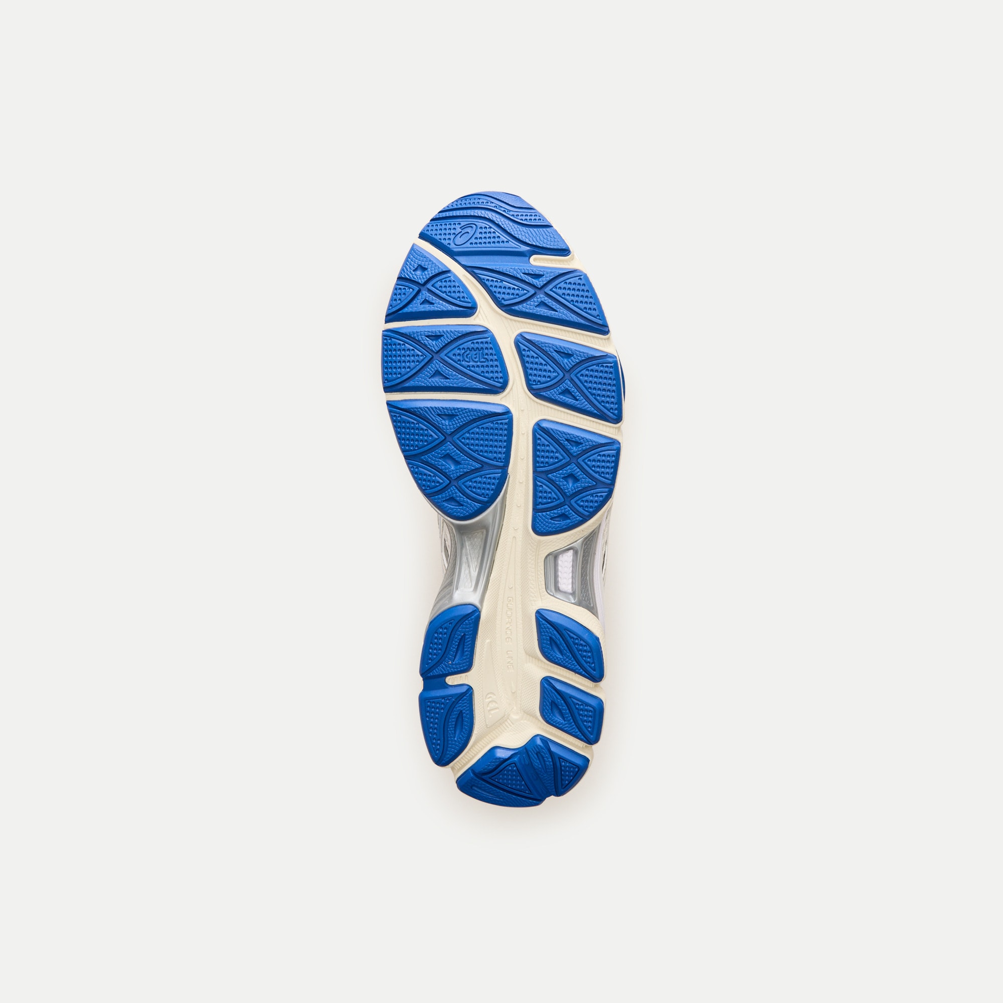 ASICS® GEL-CUMULUS 16 sneakers