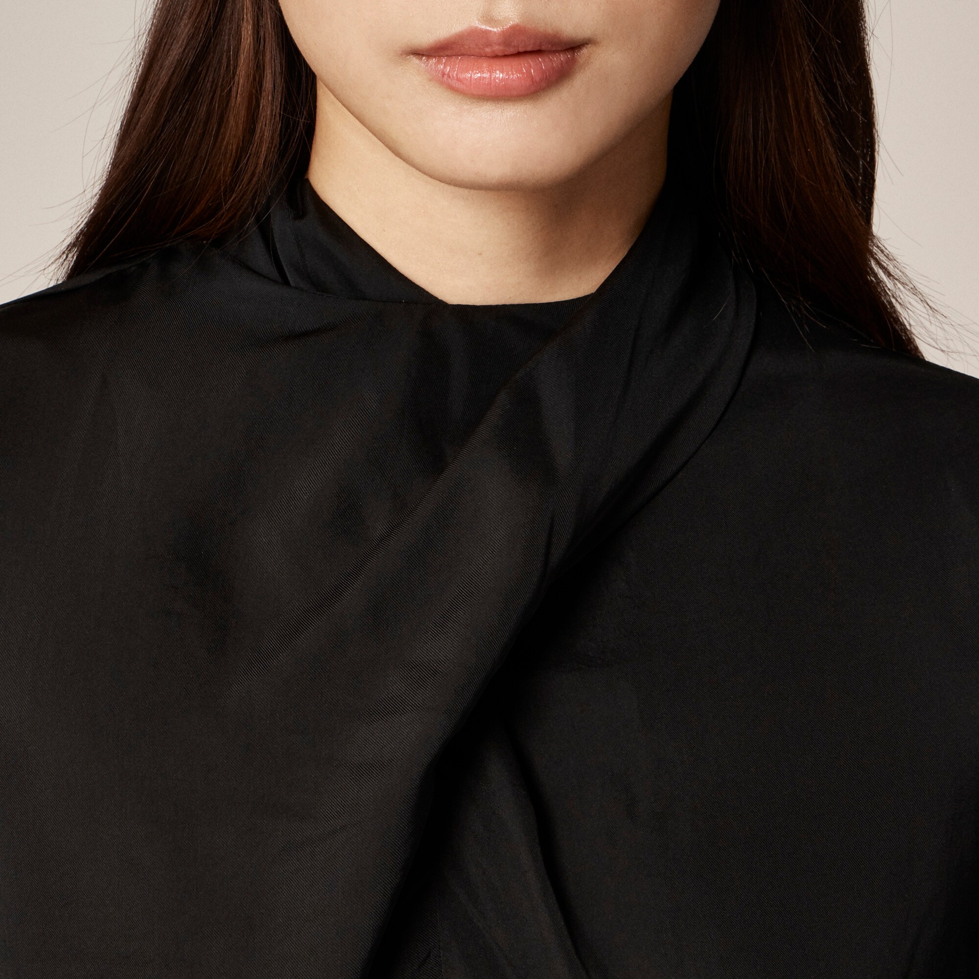 Scarf-neck shirt