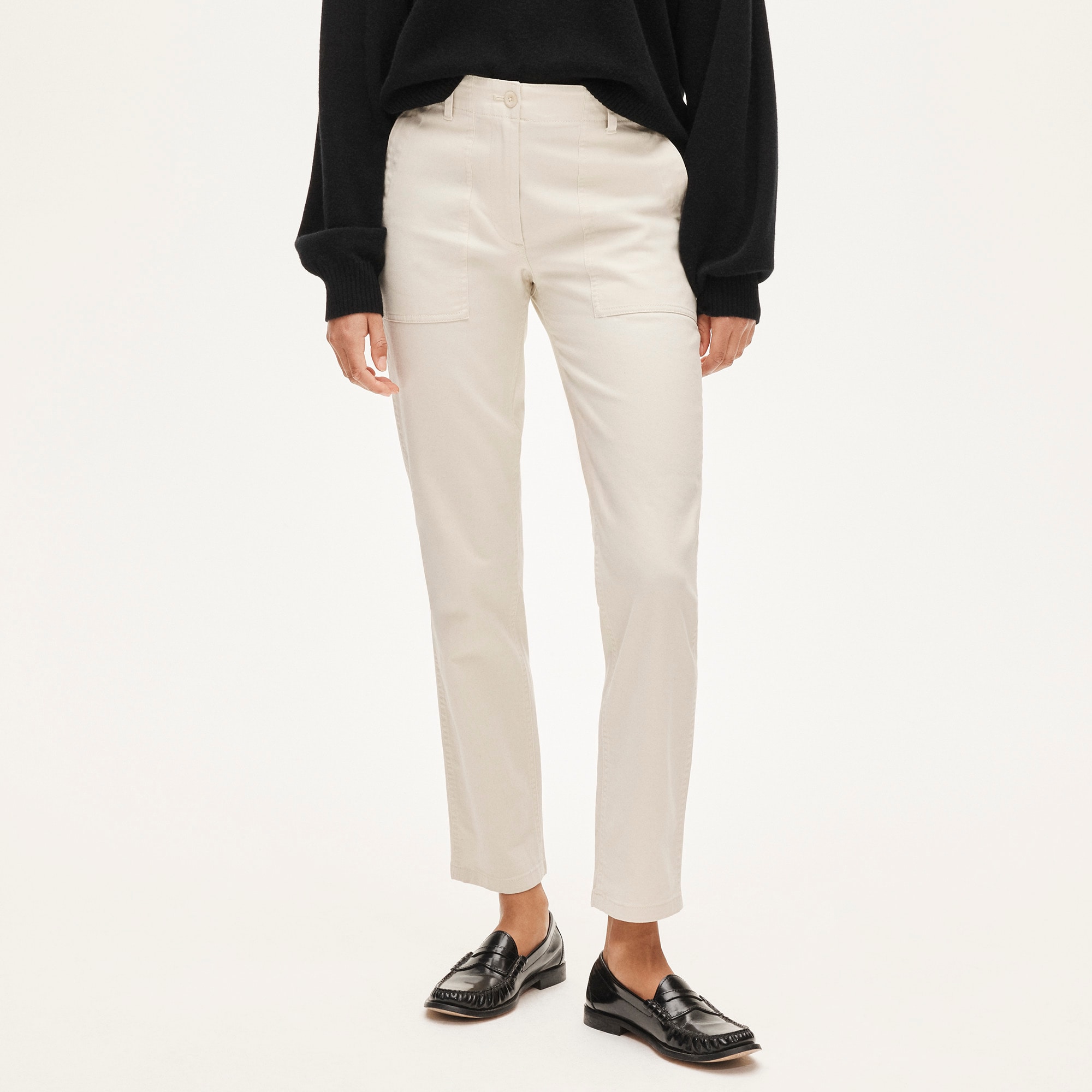 Patch-pocket slim chino pant