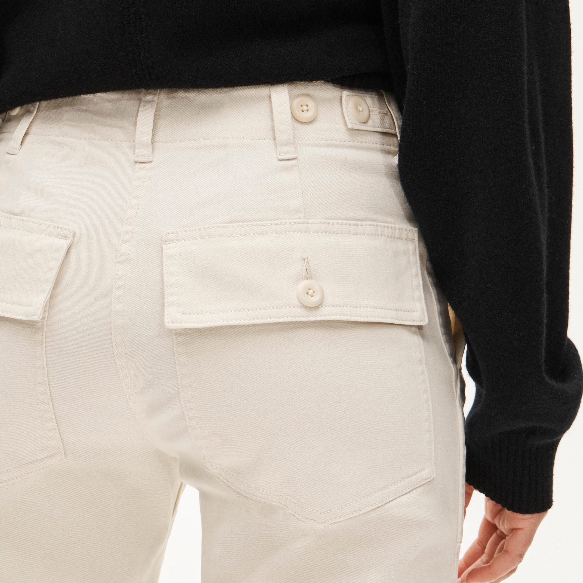Patch-pocket slim chino pant