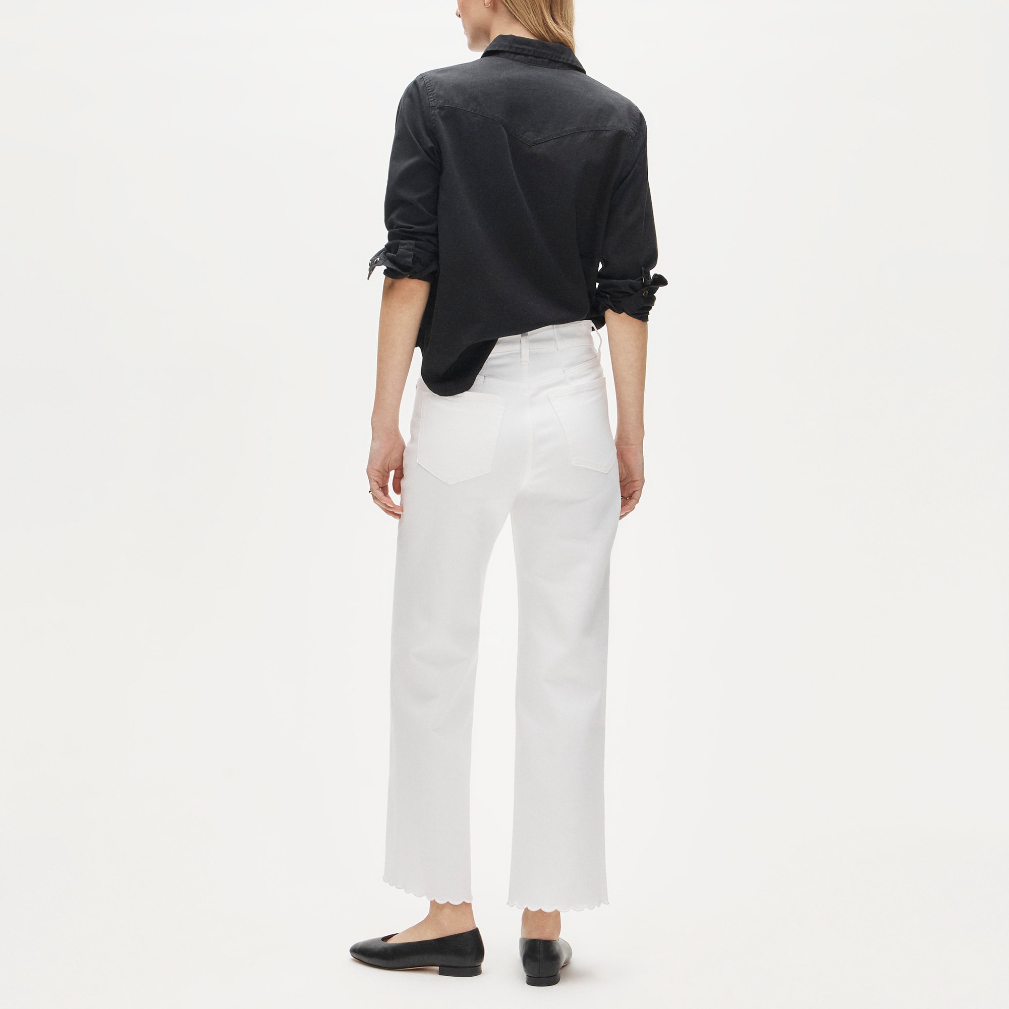 Scallop-trim slim-wide jean