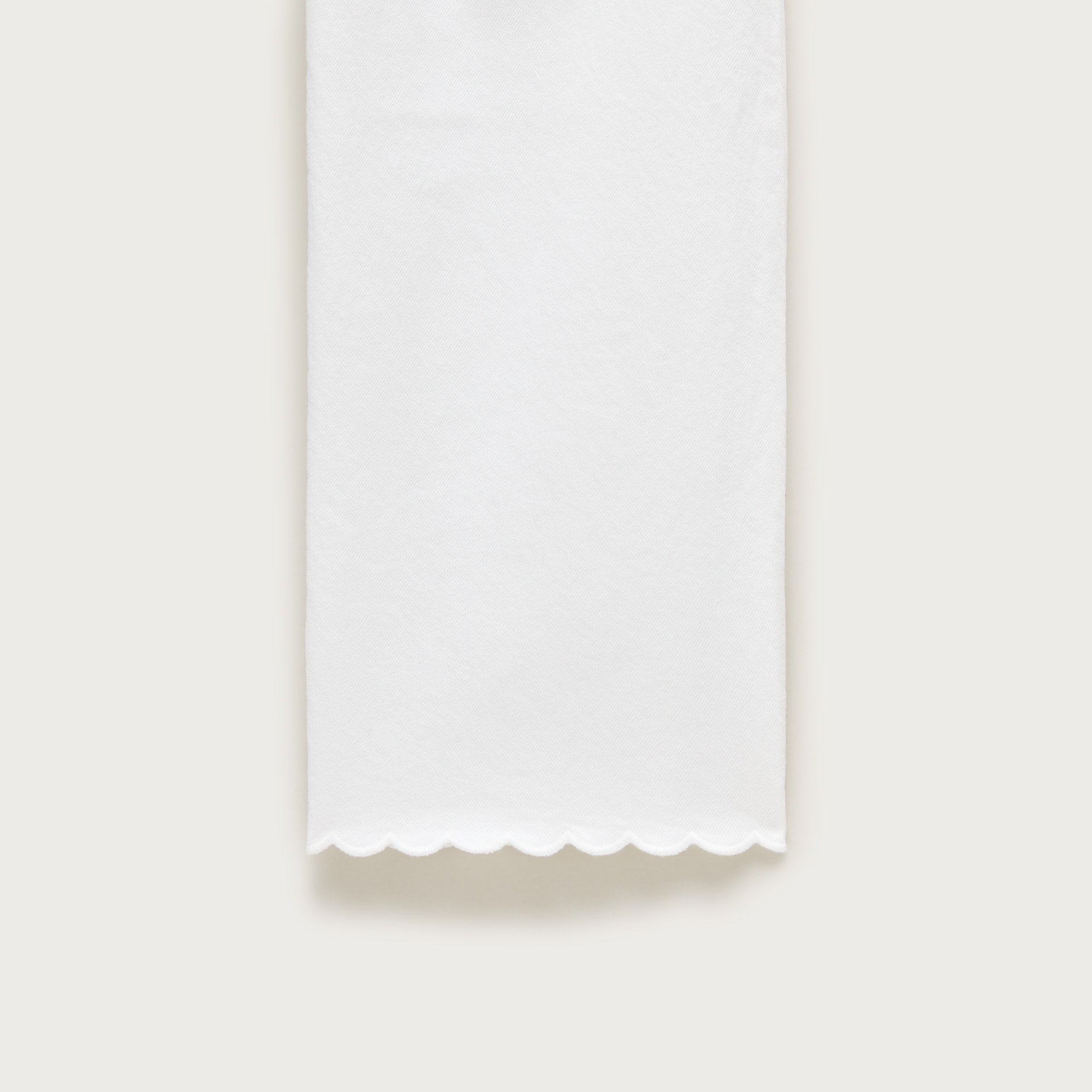 Scallop-trim slim-wide jean