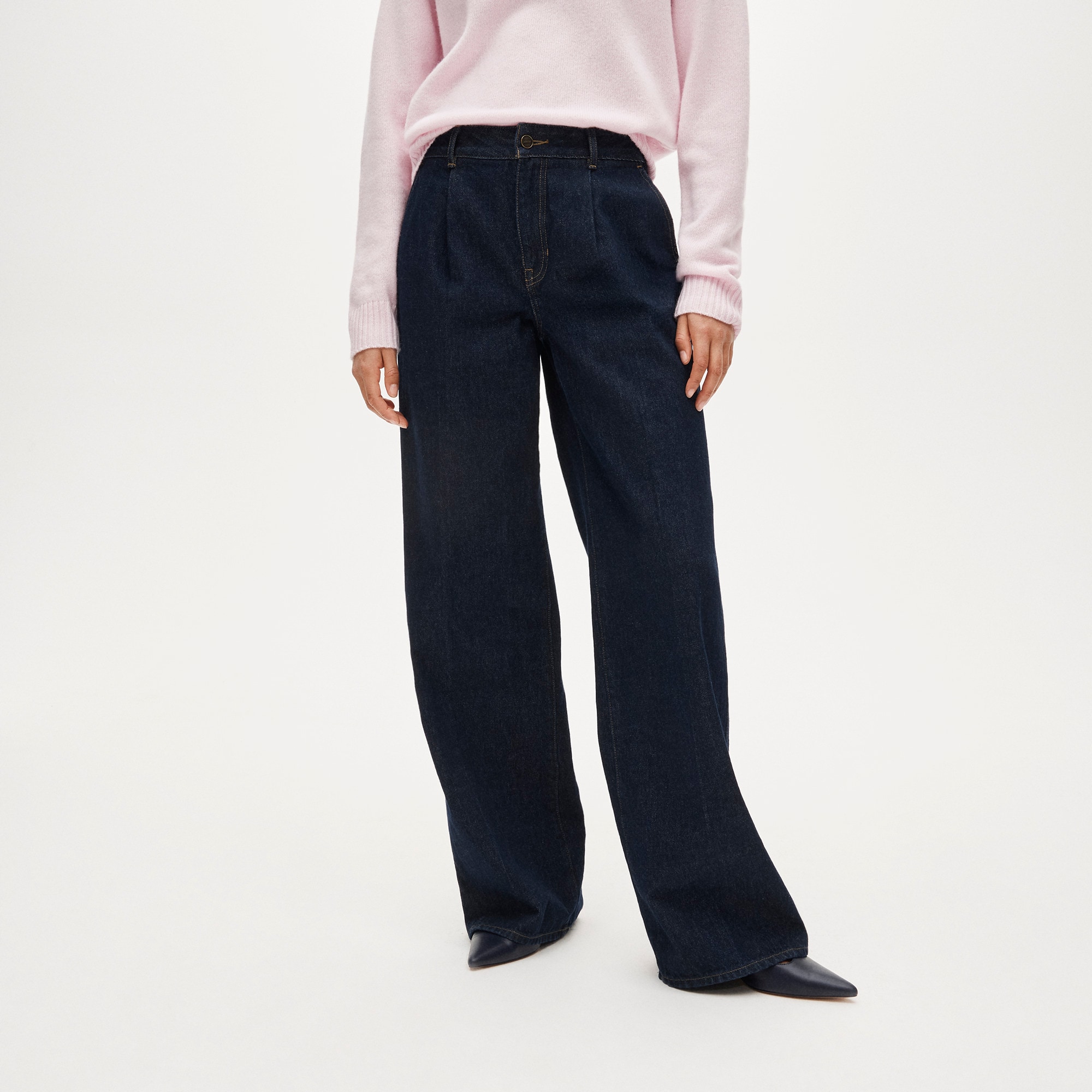Pleated trouser jean