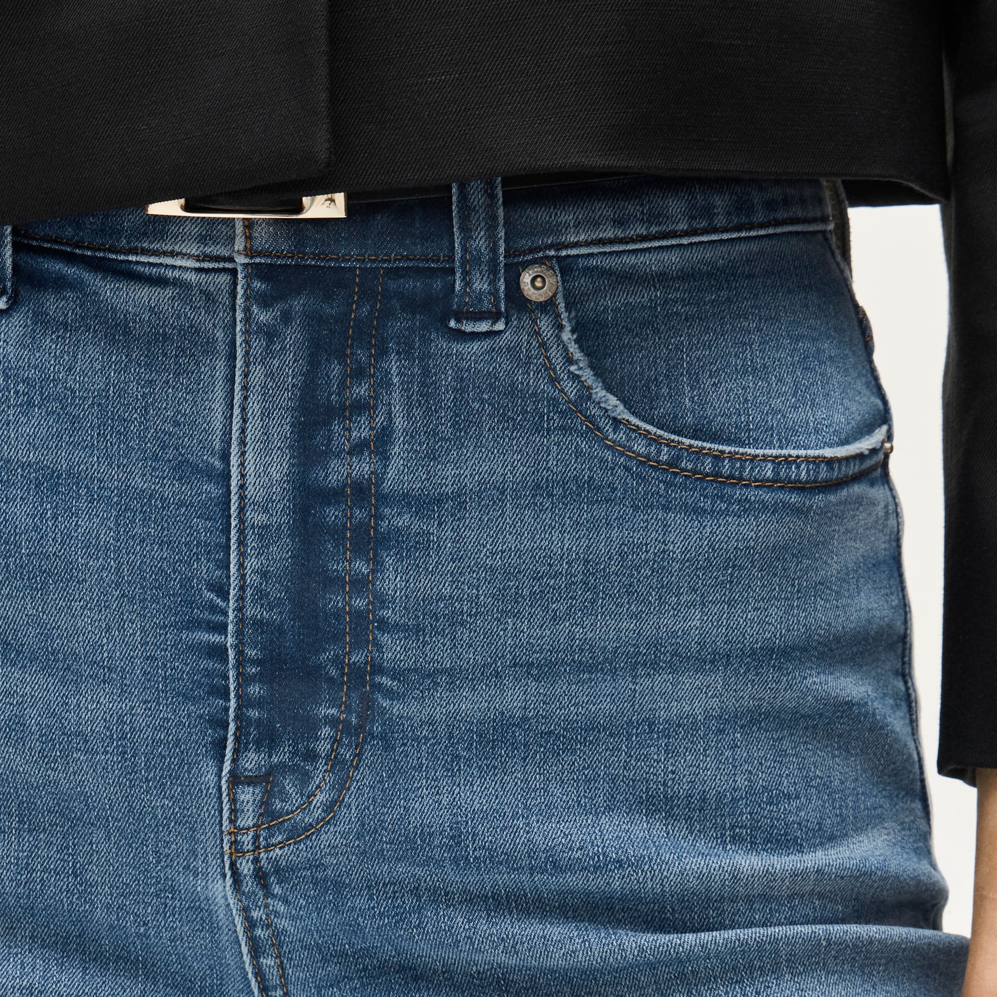Curvy slim-wide jean - image 4