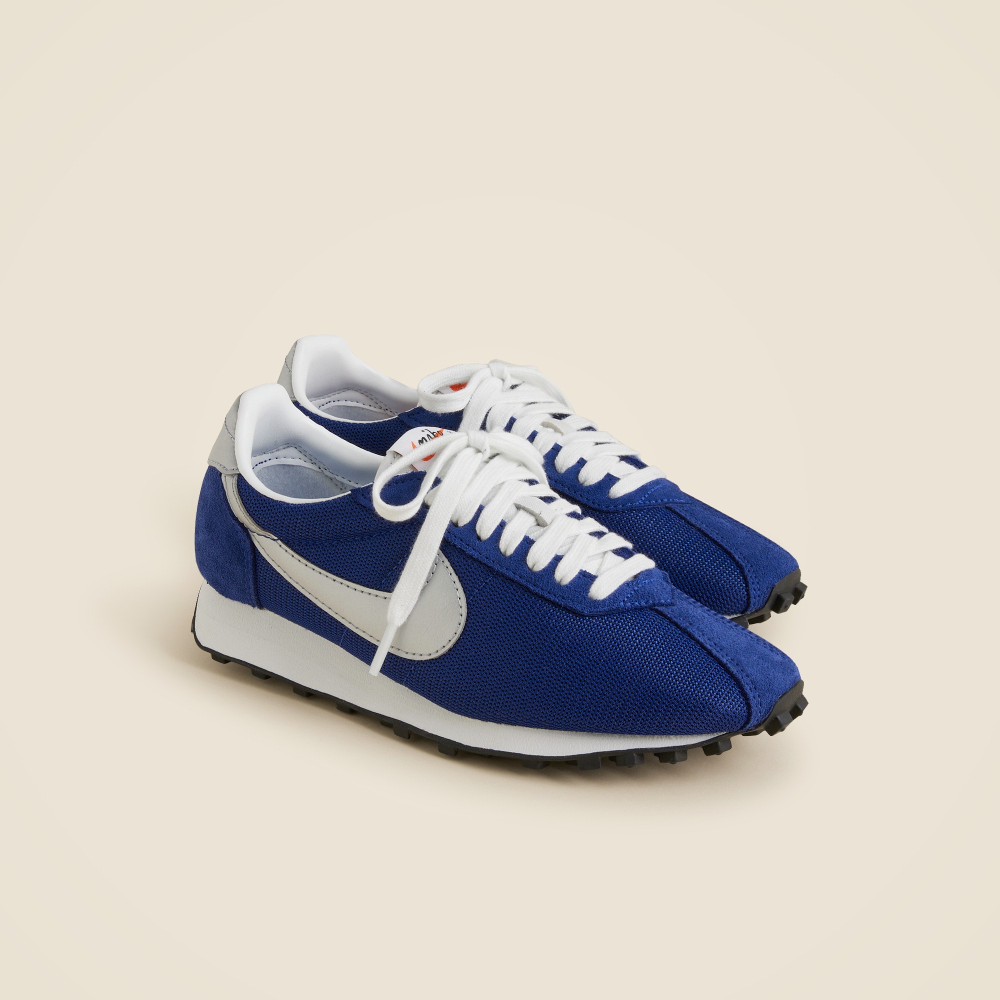 Nike® LD-1000 women's sneakers in leather blend