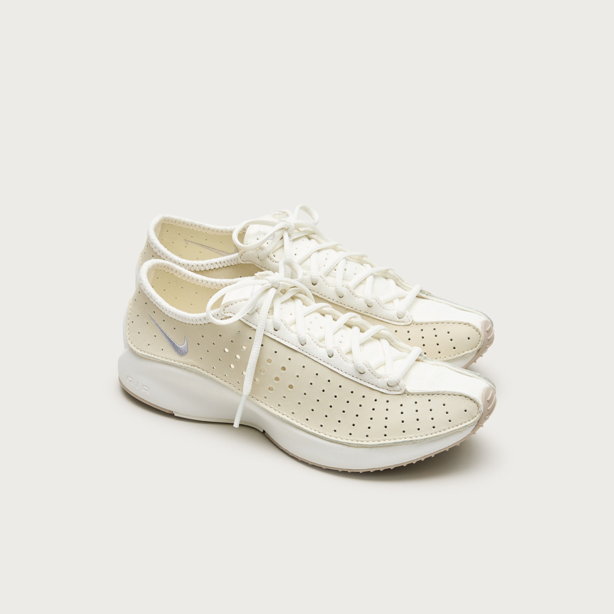 Nike® Air Superfly women's sneakers