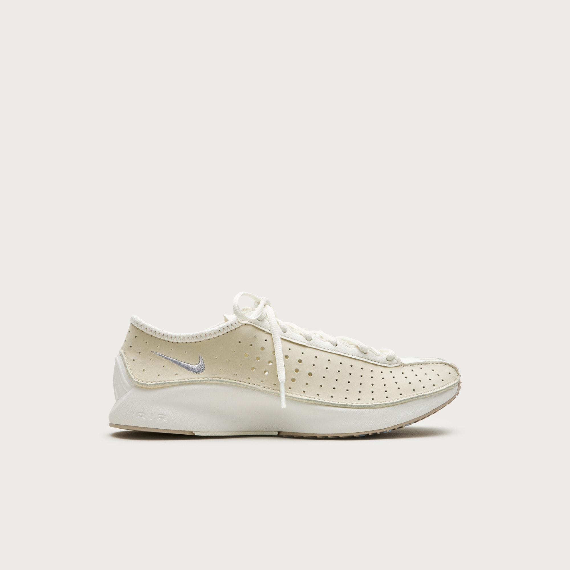 Nike® Air Superfly women's sneakers