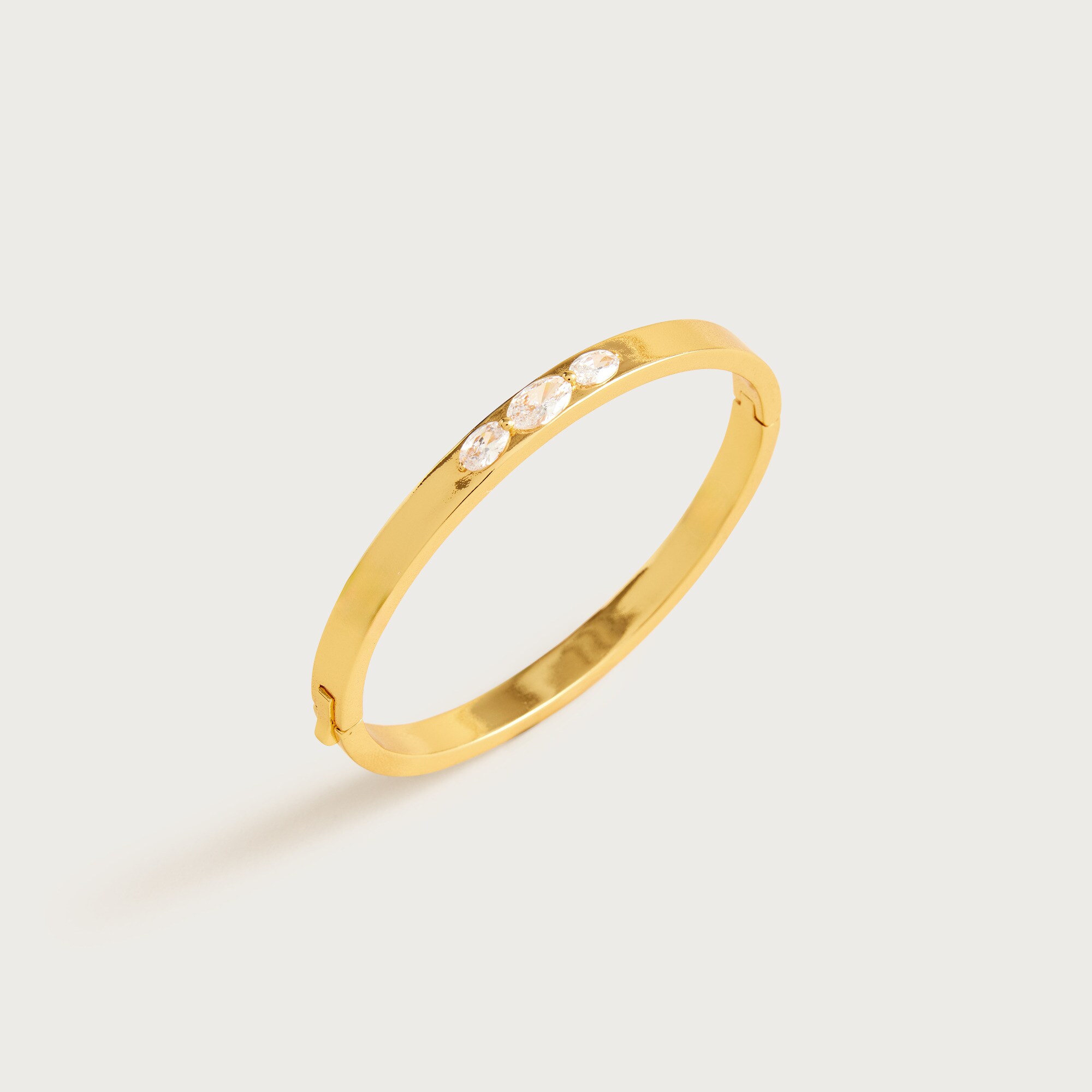 Crystal hinge bracelet