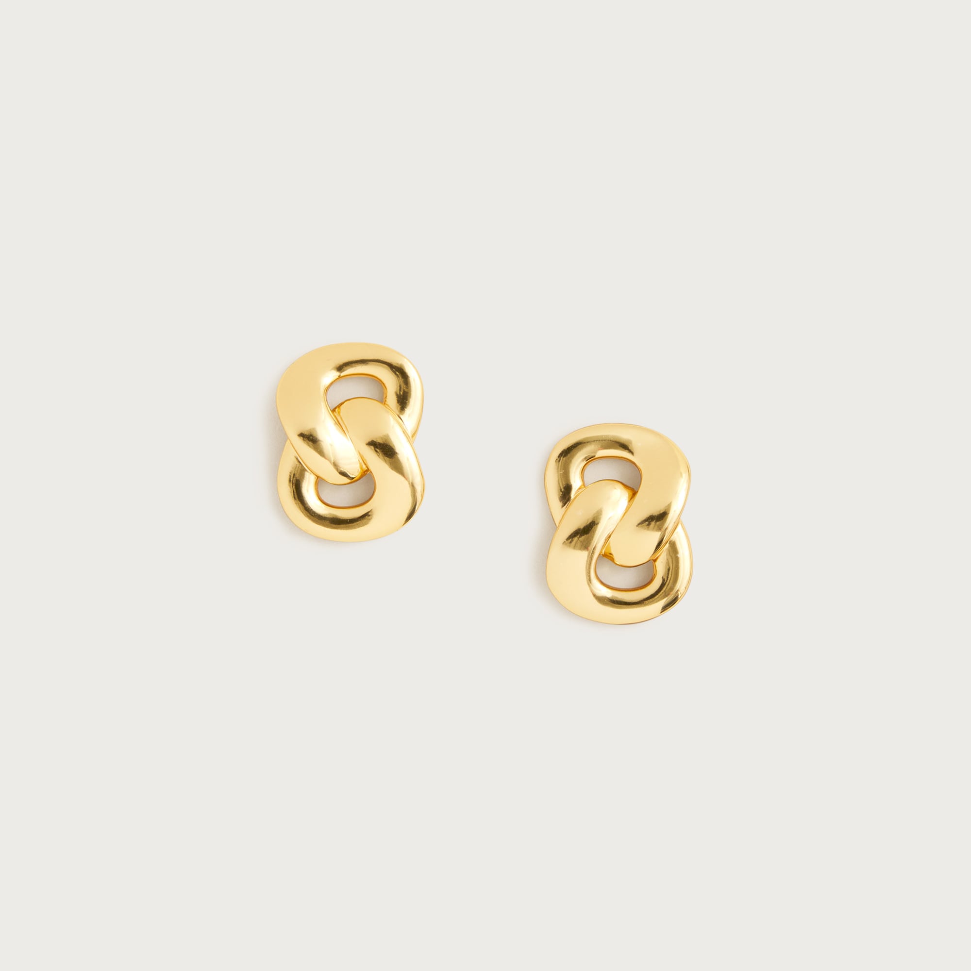  Chainlink stud earrings