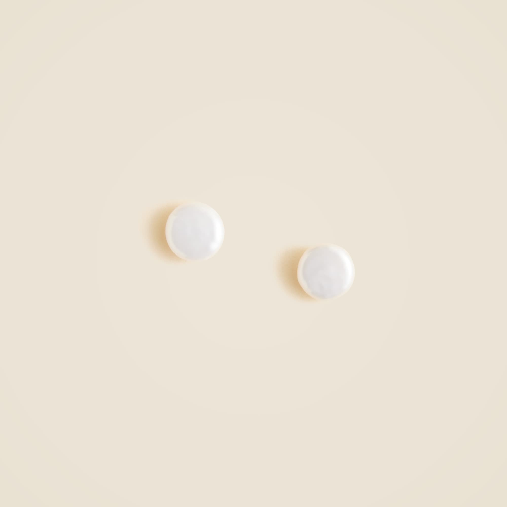 Freshwater pearl stud earrings