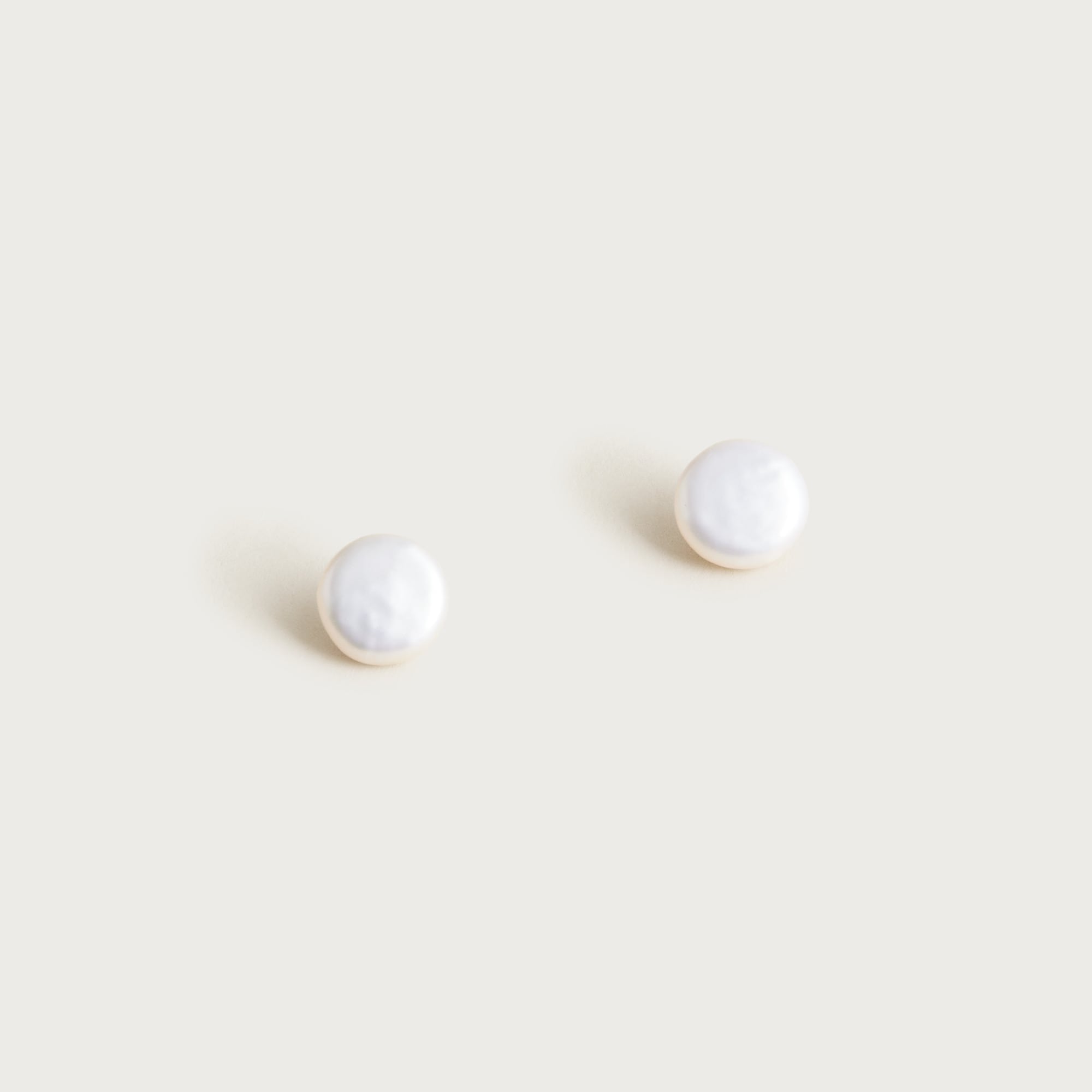 Freshwater pearl stud earrings
