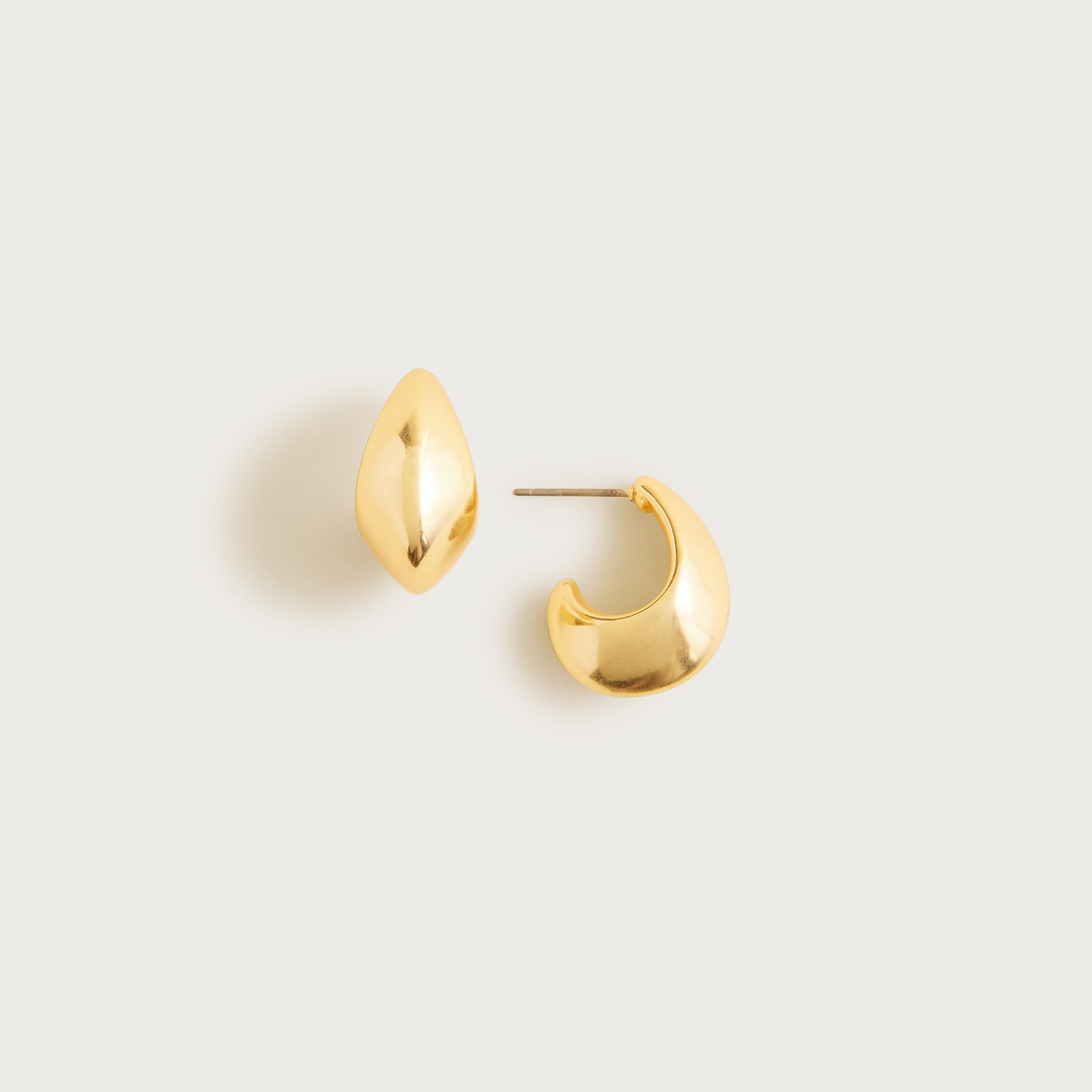Sculptural hoop earrings