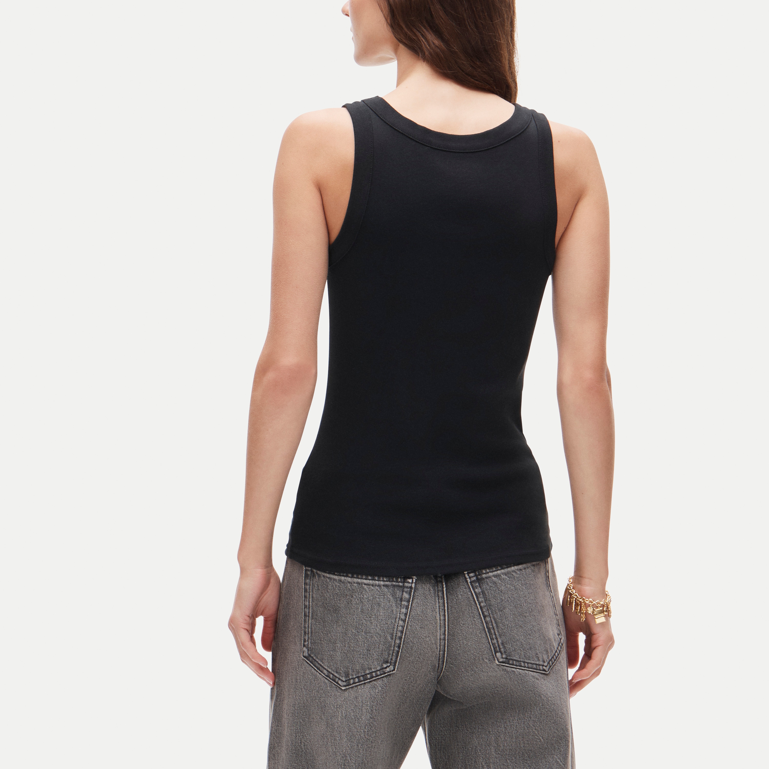 New perfect-fit high-neck tank top
