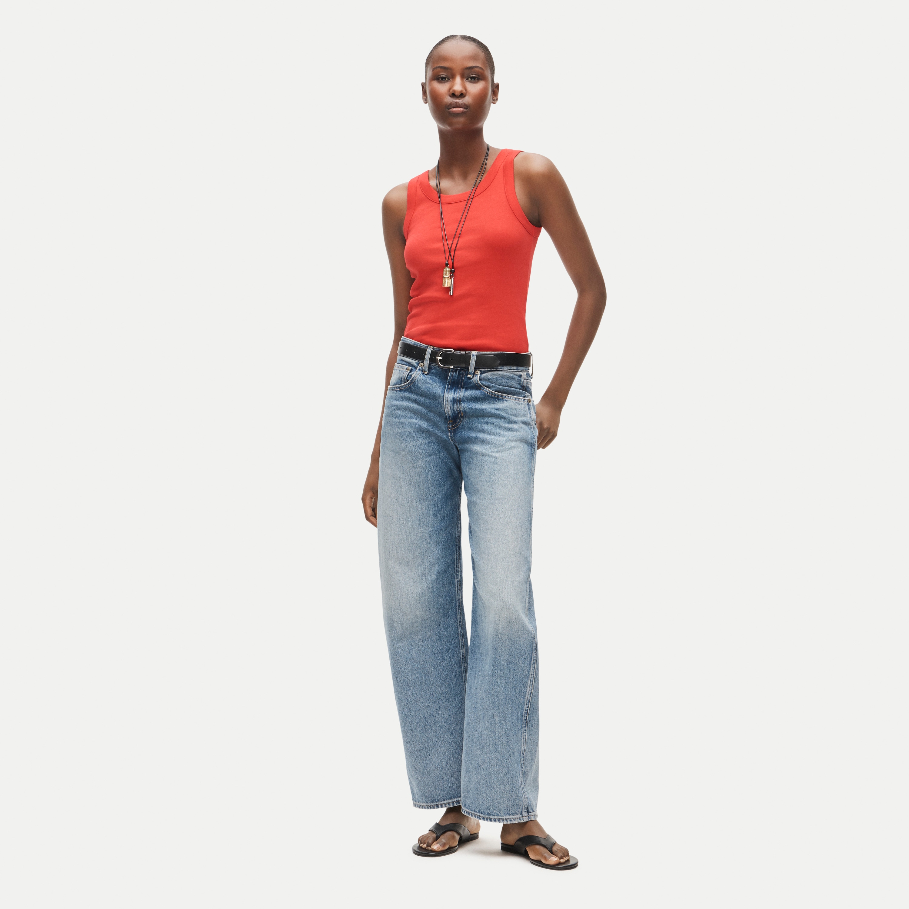 New perfect-fit high-neck tank top
