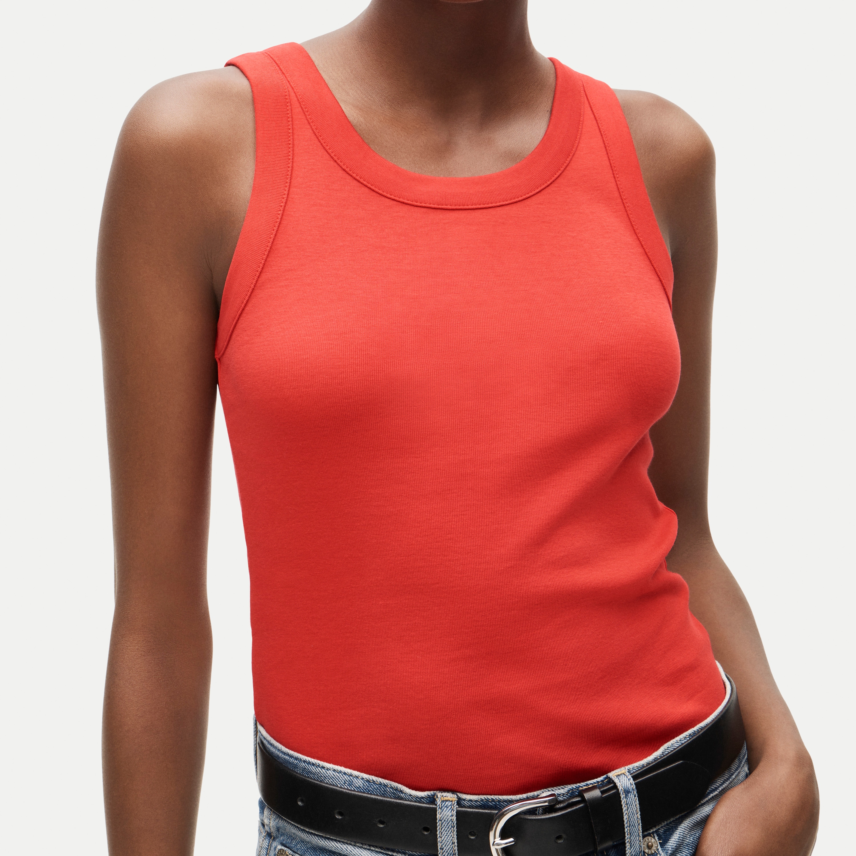 New perfect-fit high-neck tank top