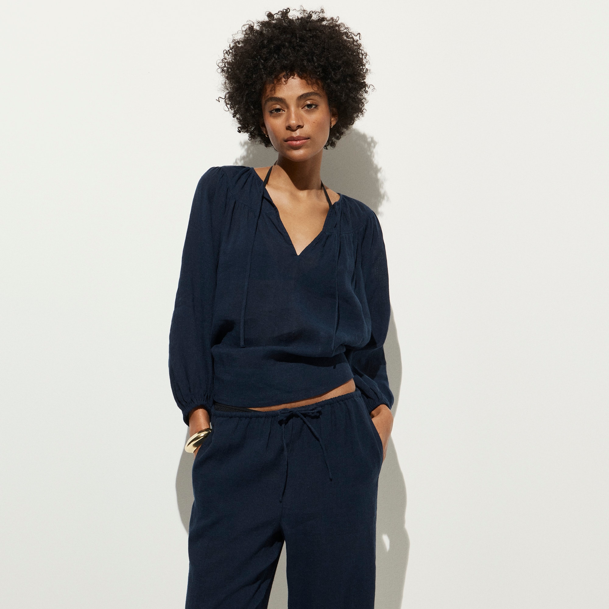 Long-sleeve tunic top in linen-cotton blend