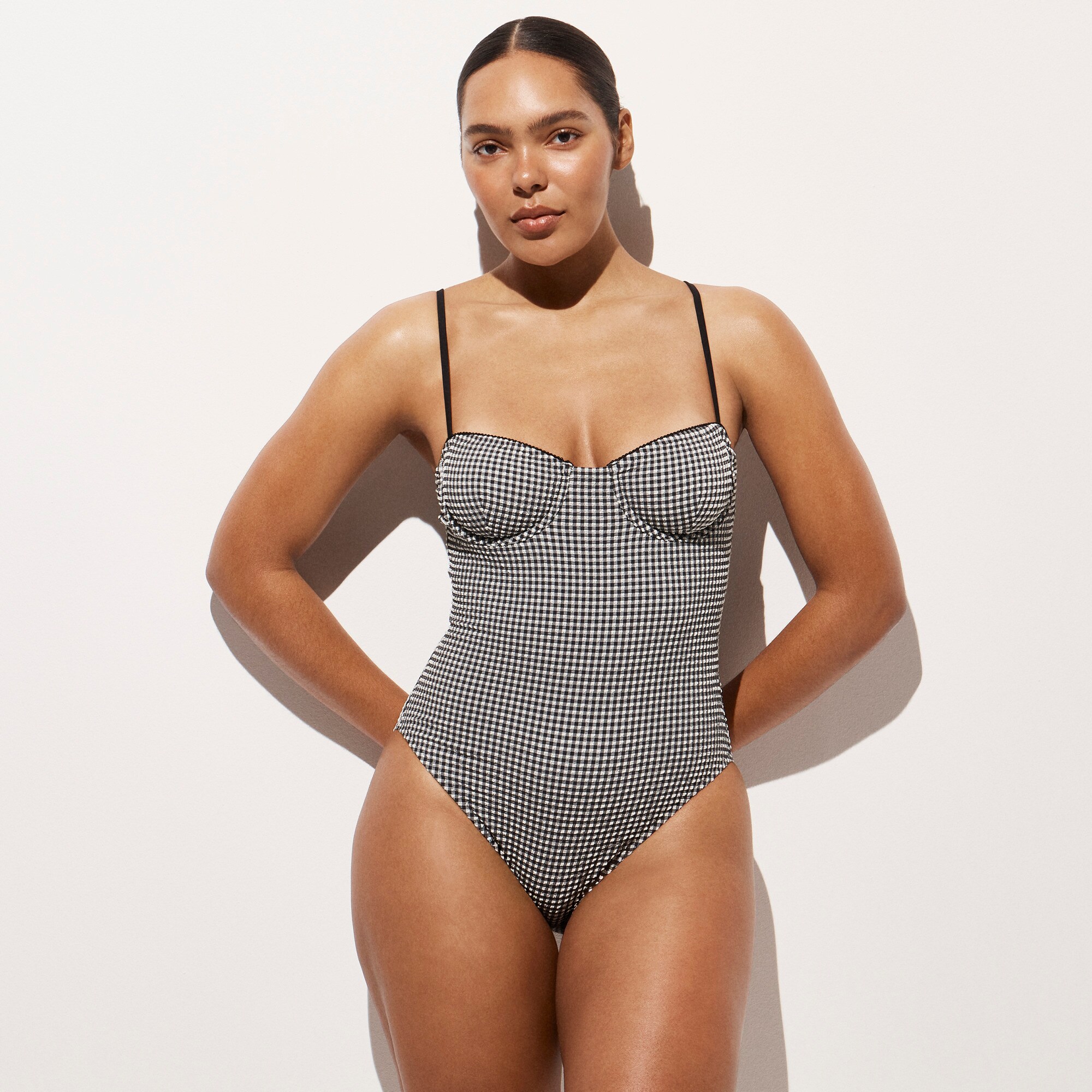 Balconette underwire one-piece in gingham