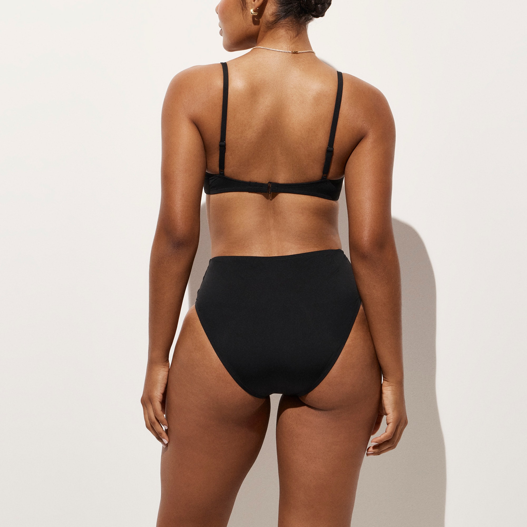 Ruched underwire bikini top - image 5