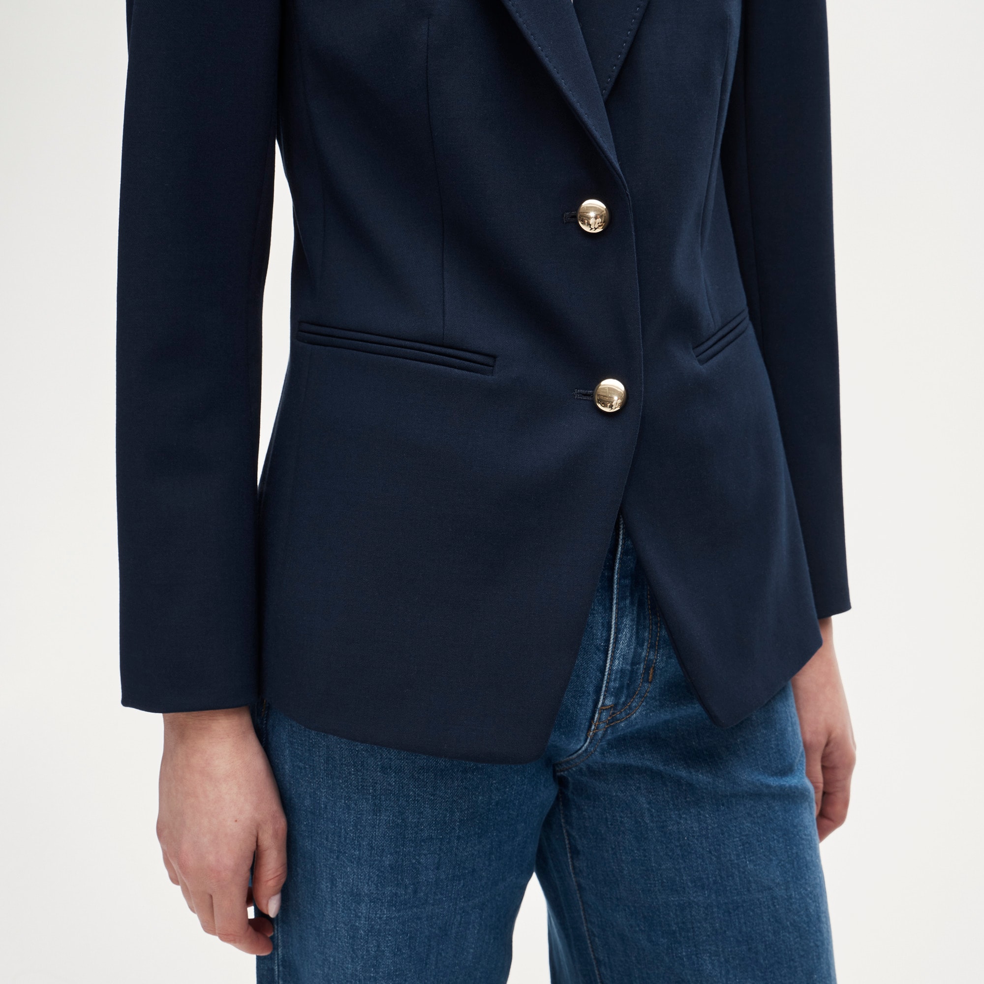 Margeaux blazer in four-season stretch - image 4
