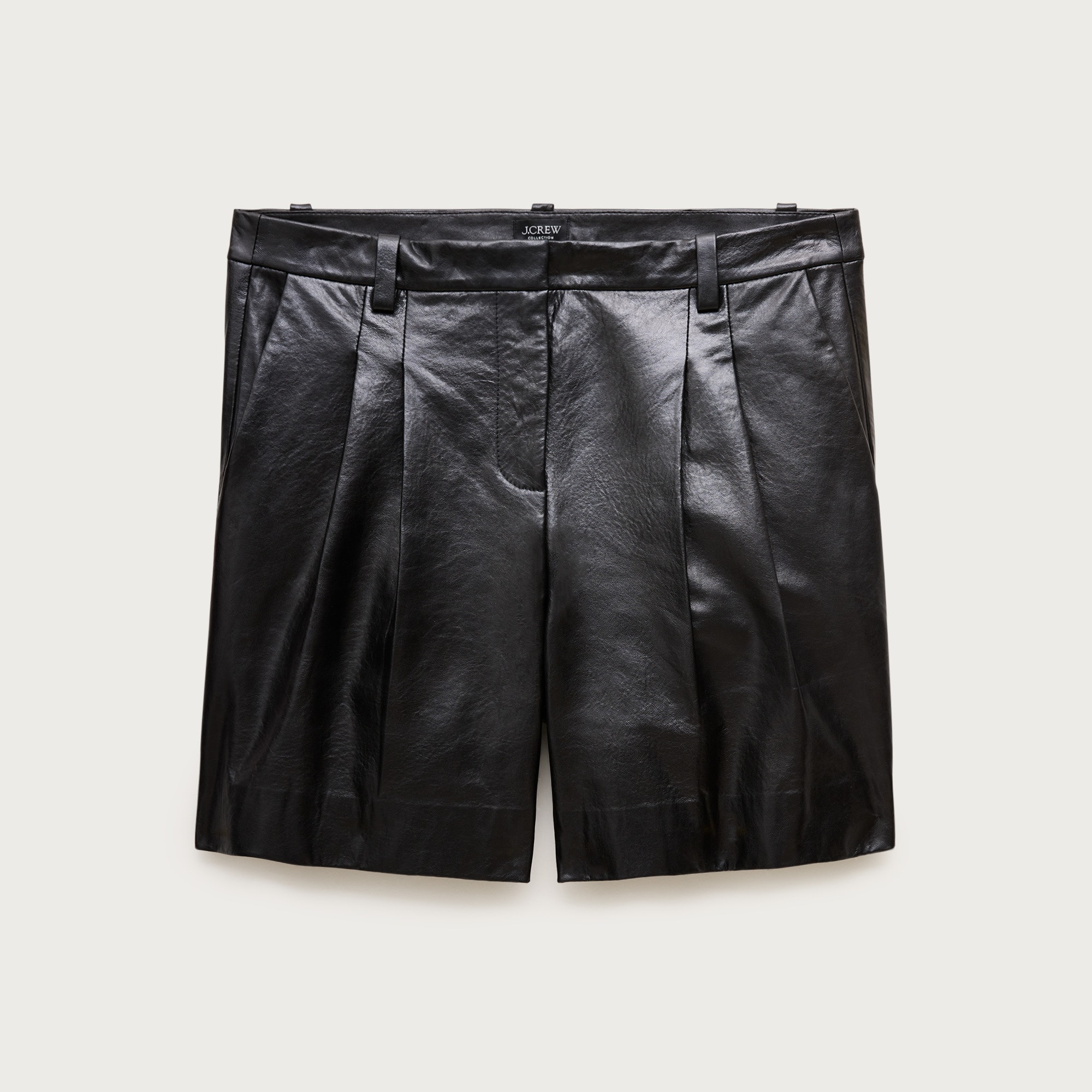 Pleated trouser short in leather