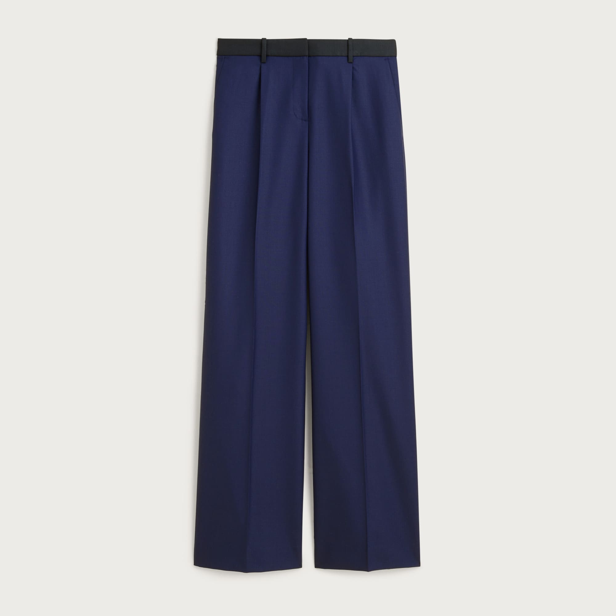  Relaxed-fit pleated pant in wool blend