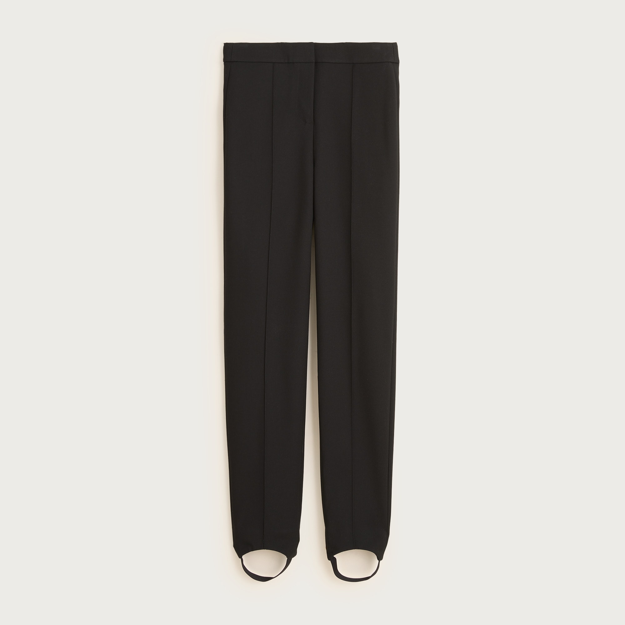Stirrup pant in four-season stretch