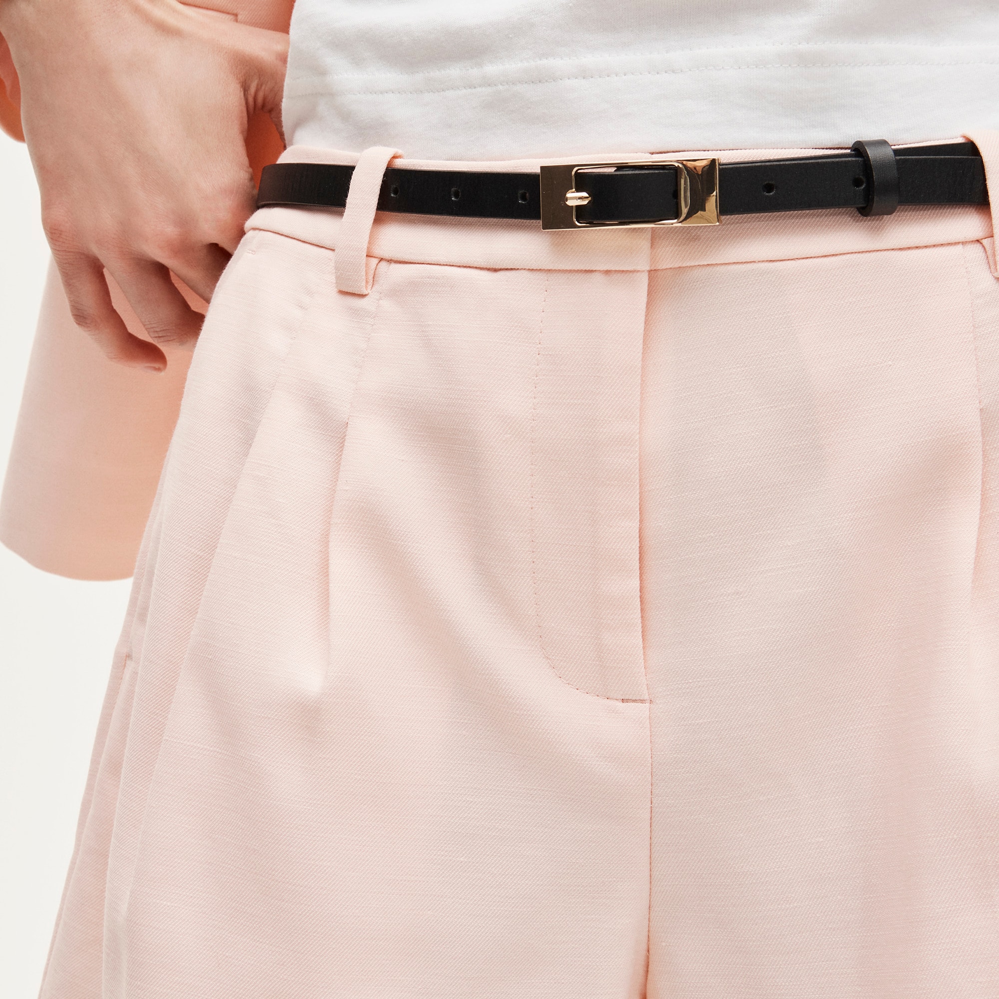 Pleated trouser short in Gramercy linen blend