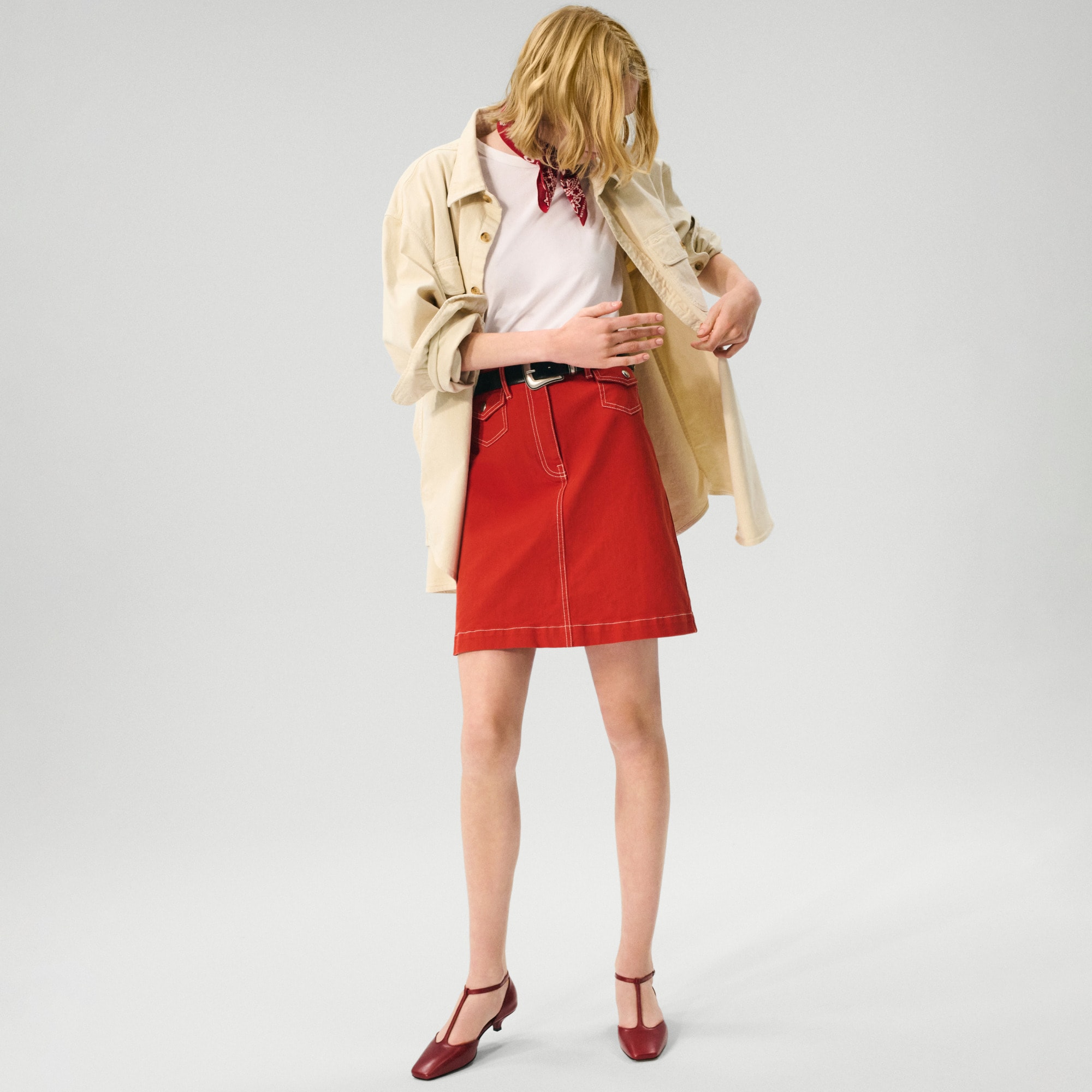 Utility-pocket pencil skirt