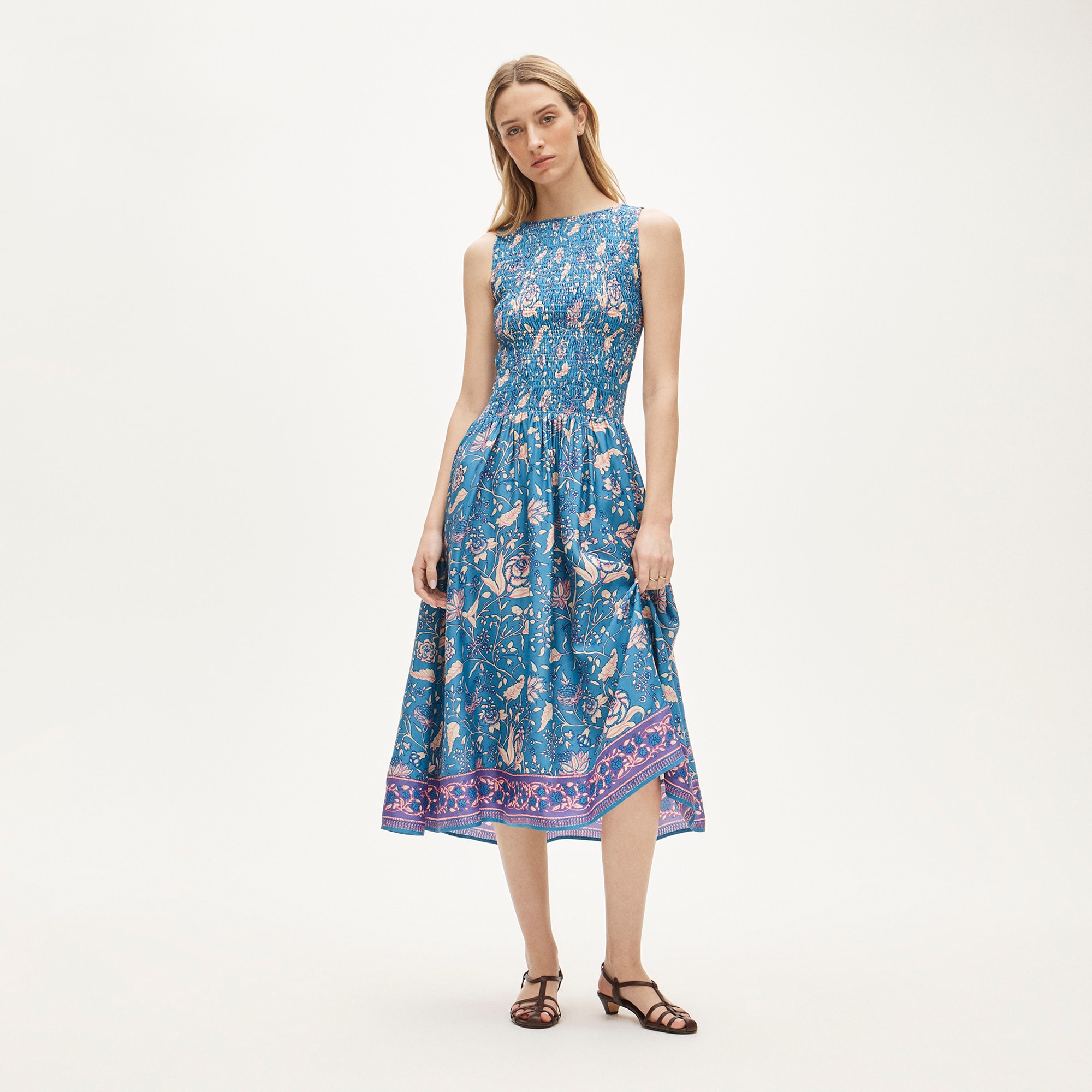 chinese dress ladies alice + olivia Women's Diana Sleeveless Structured Denim Midi Dress, Liana  Vintage Blue, 4 at Amazon Women's Clothing store main image 1