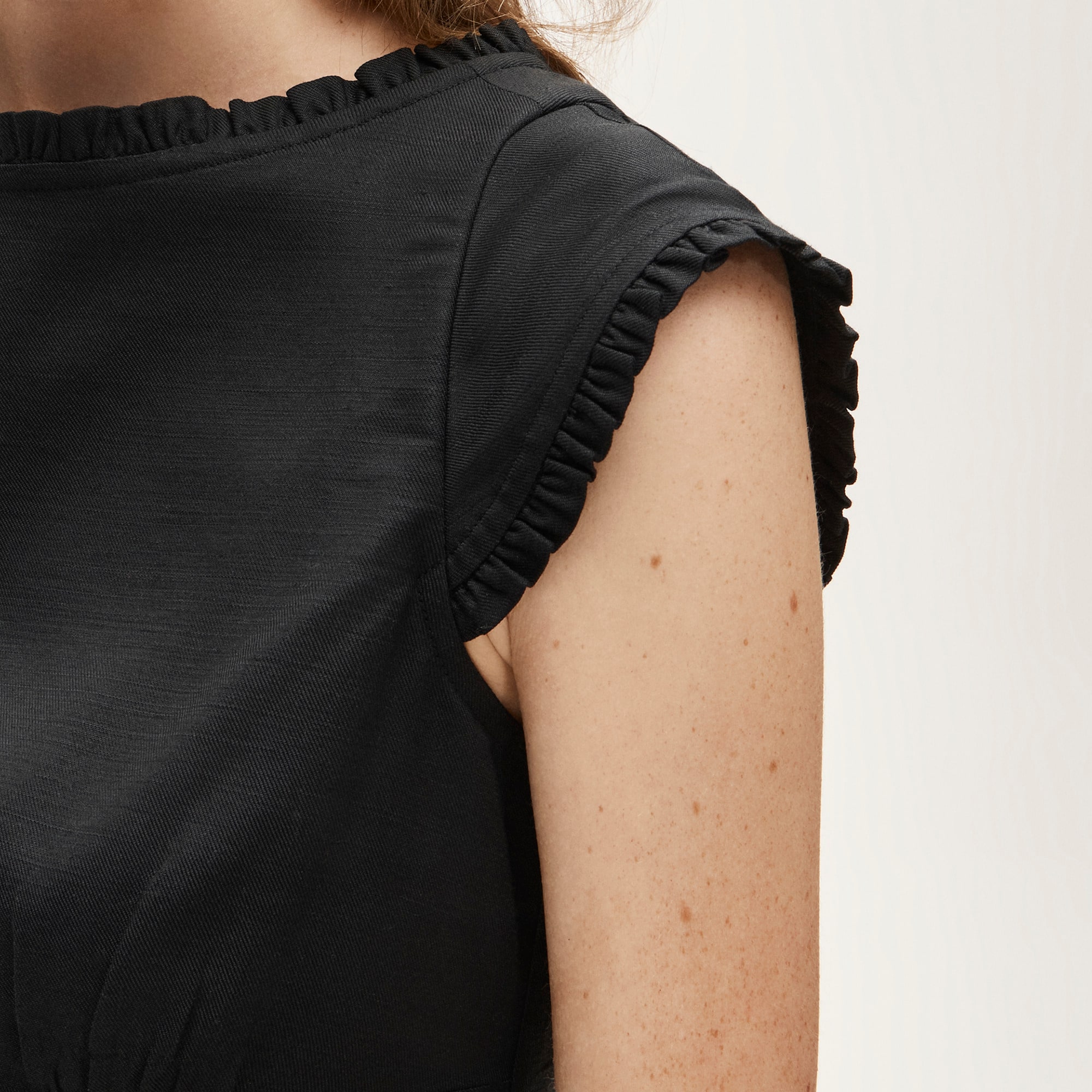 Ruffle-trim dress in Gramercy linen blend